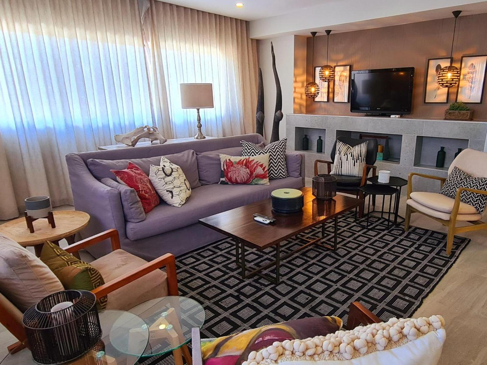 Standard Queen Room - Photo 9