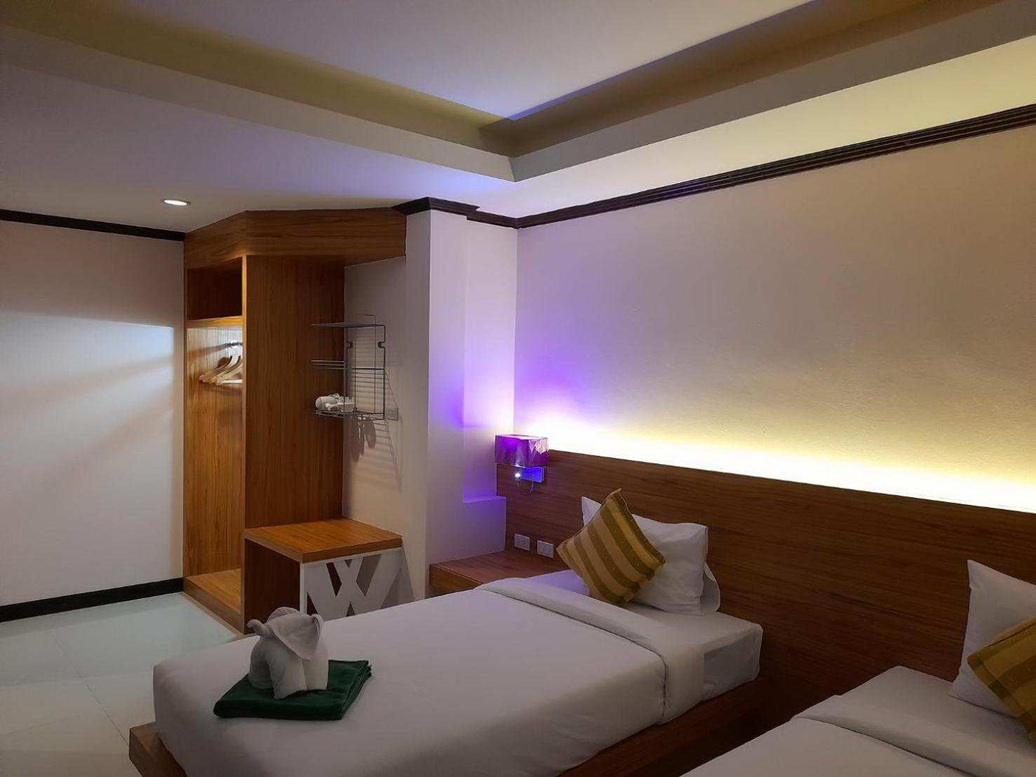 Deluxe Double or Twin Room photo 1
