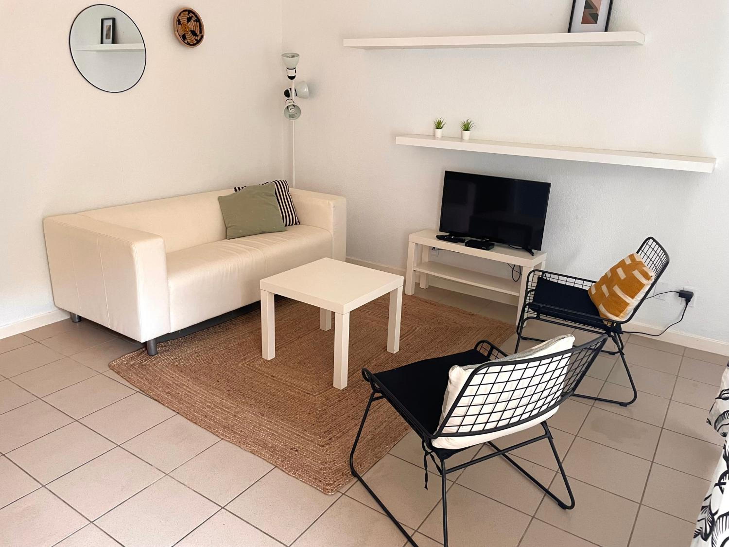 Apartment with Terrace photo 2