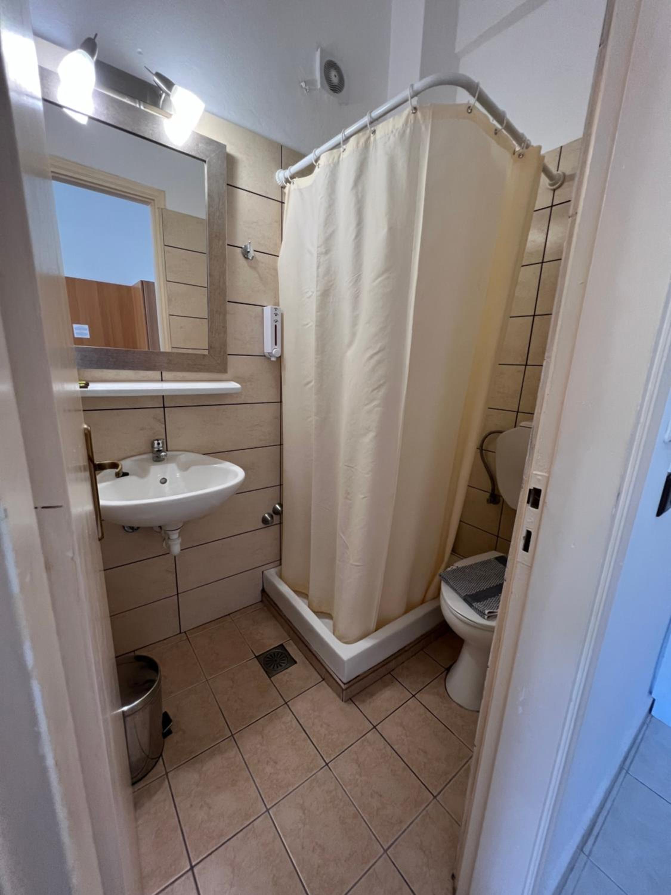 Standard Double or Twin Room with Sea View - Photo 61