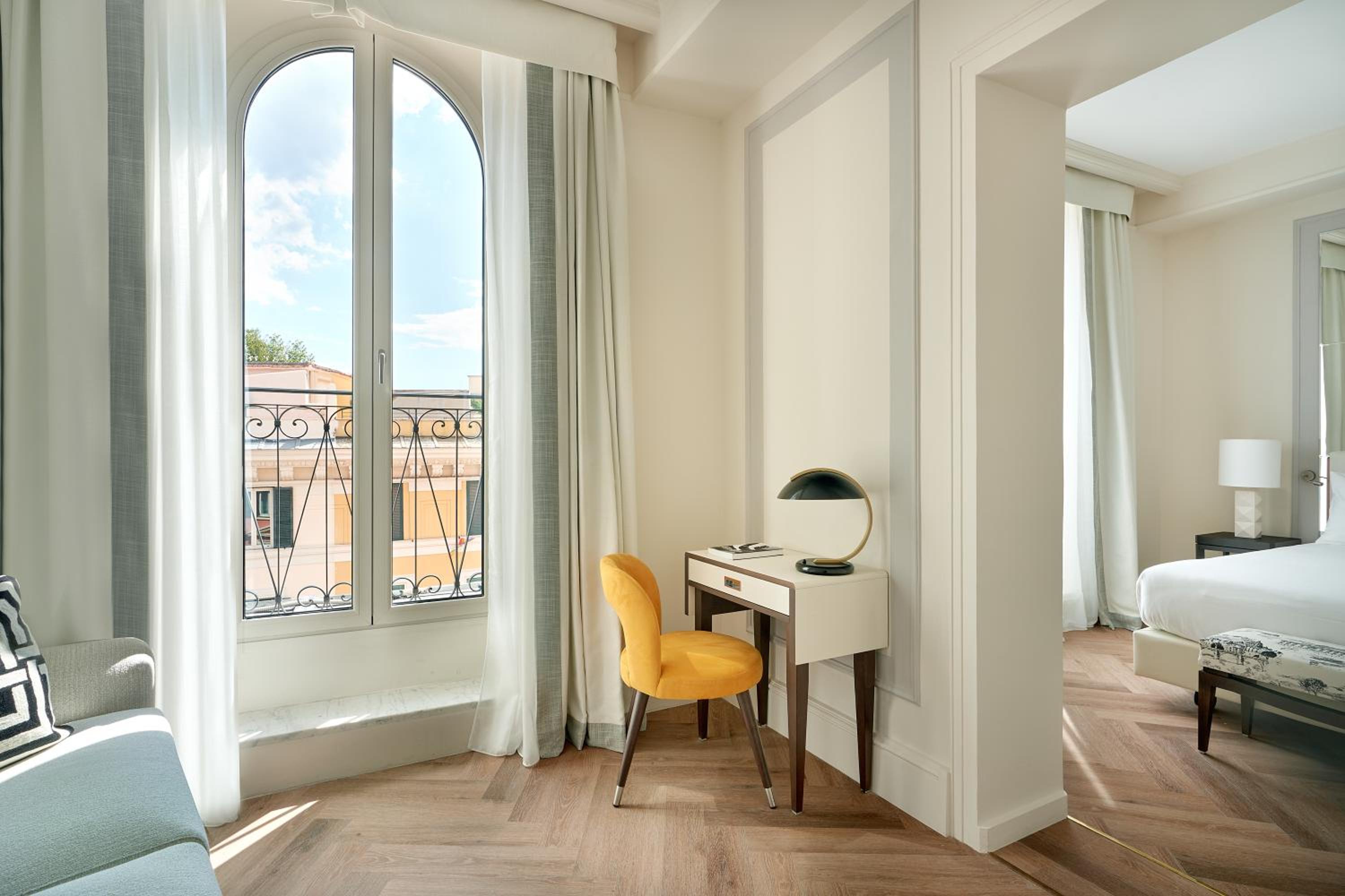 Junior Suite with Sofa Bed