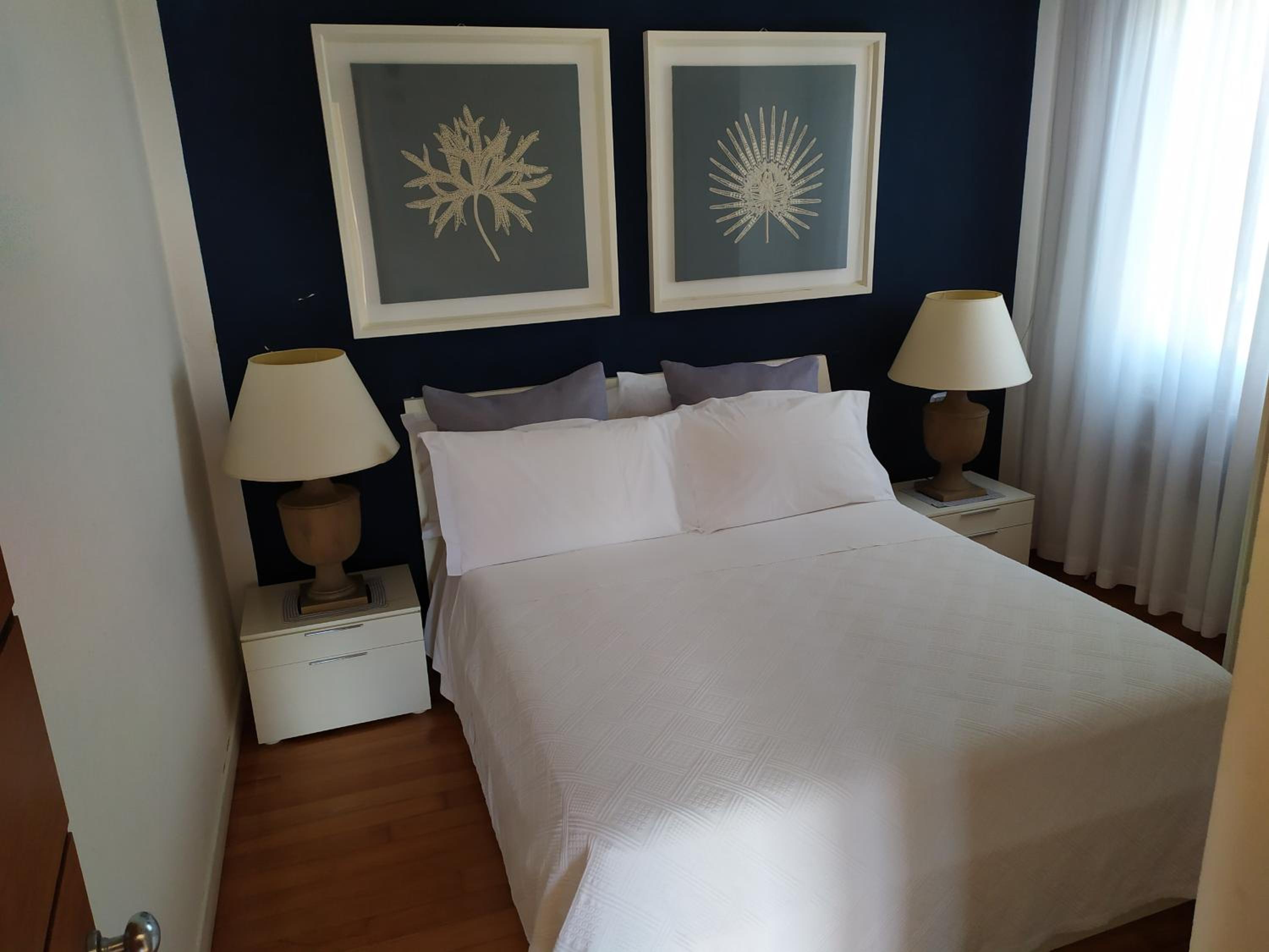 One-Bedroom Apartment (2-4 Adults) with Terrace