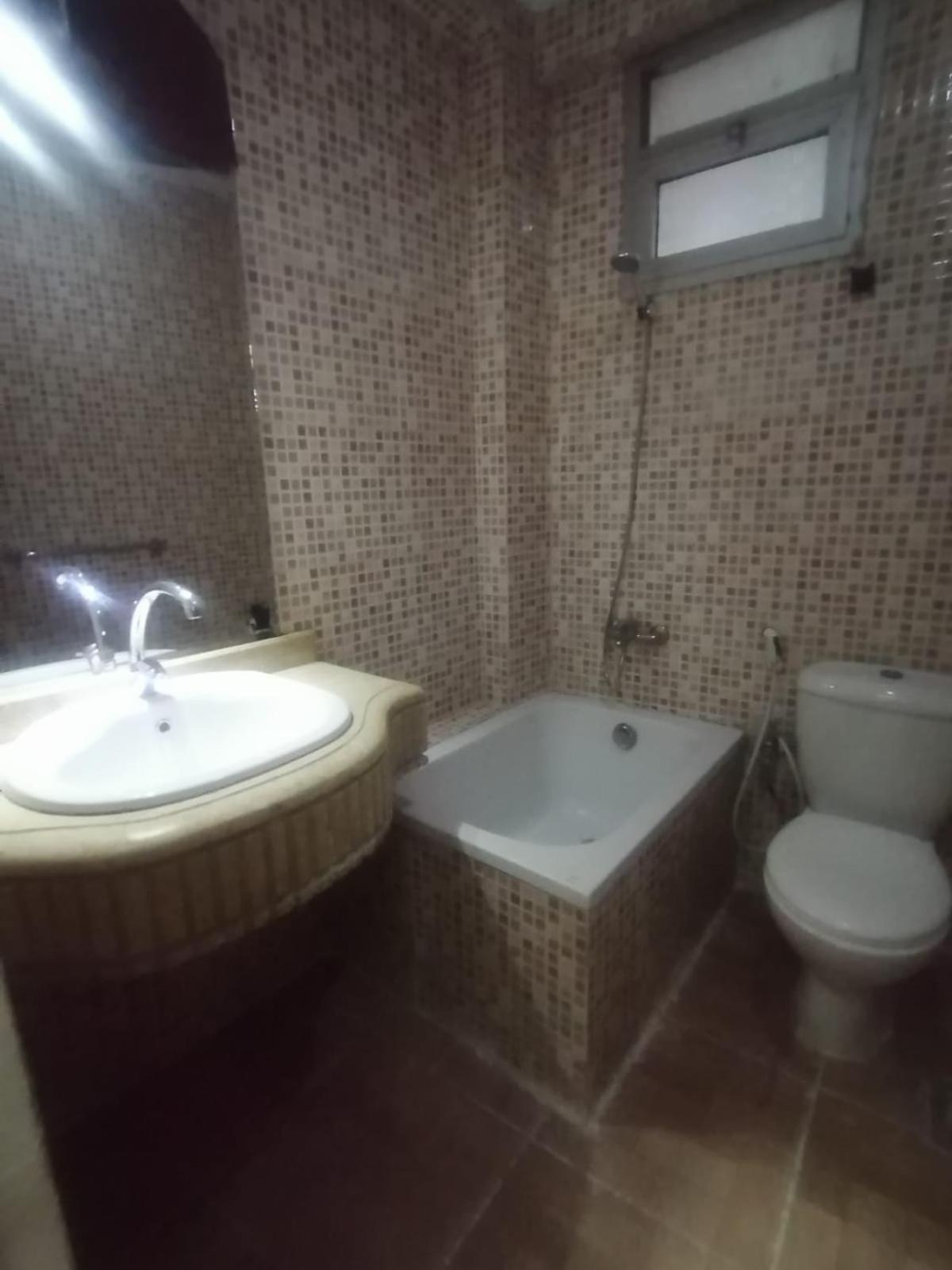 Standard Double or Twin Room - Photo 2