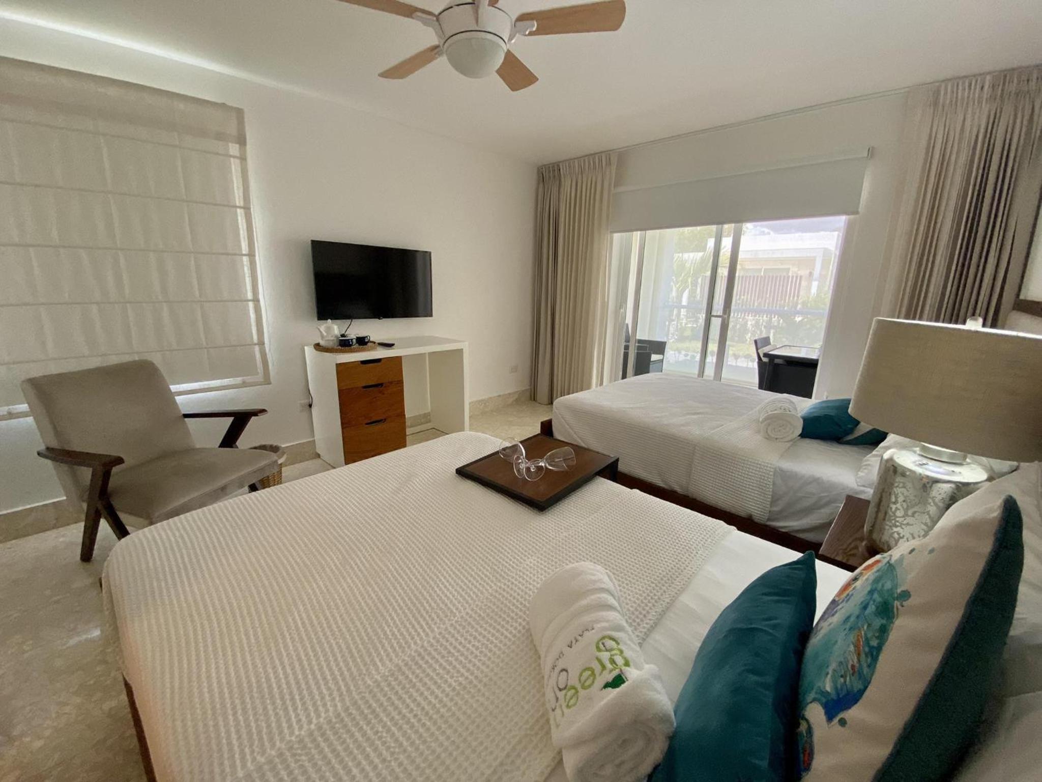 Studio Apartment