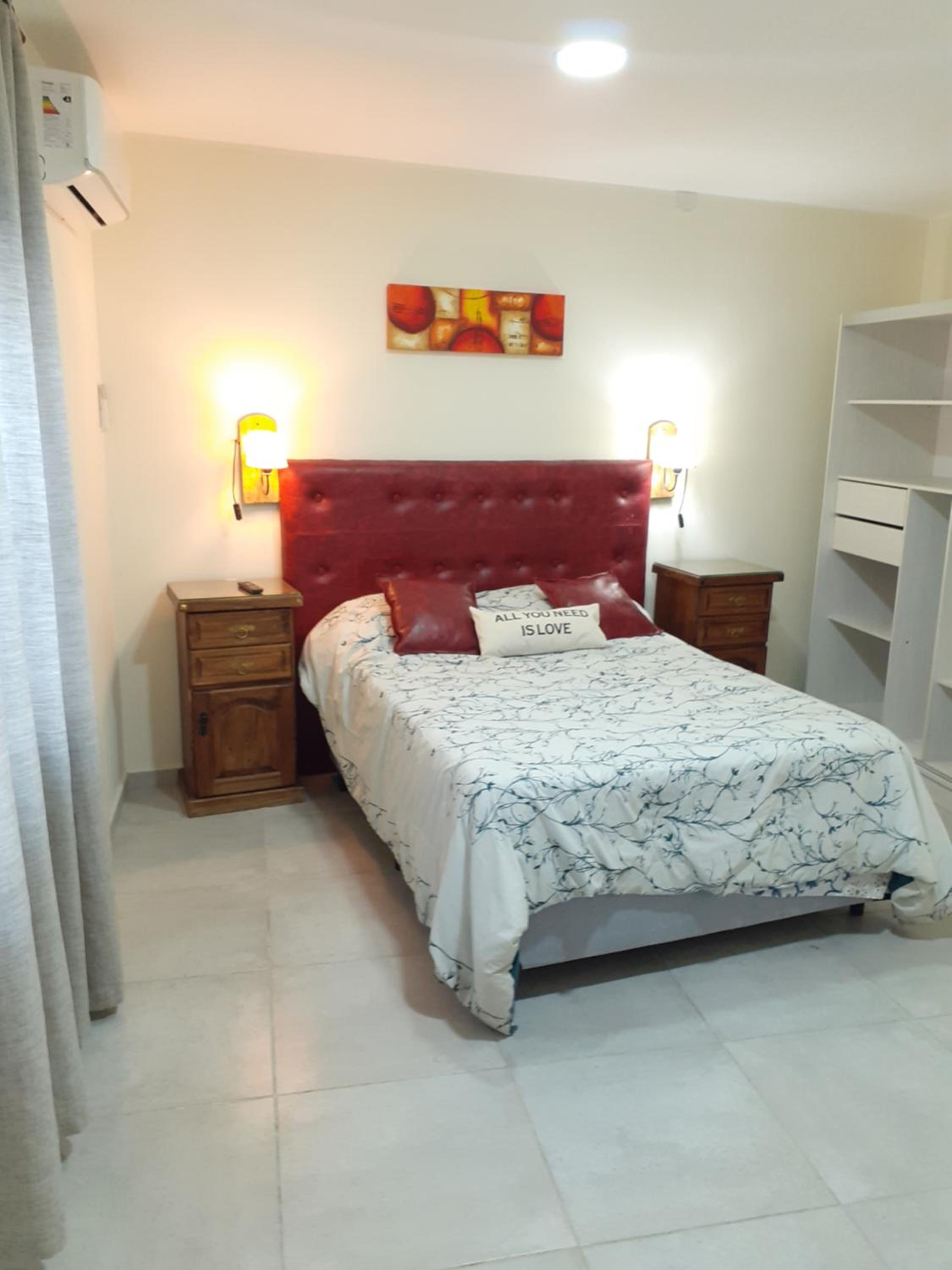 One-Bedroom Apartment photo 3