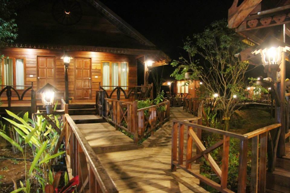 Twin Room with Terrace - Photo 8