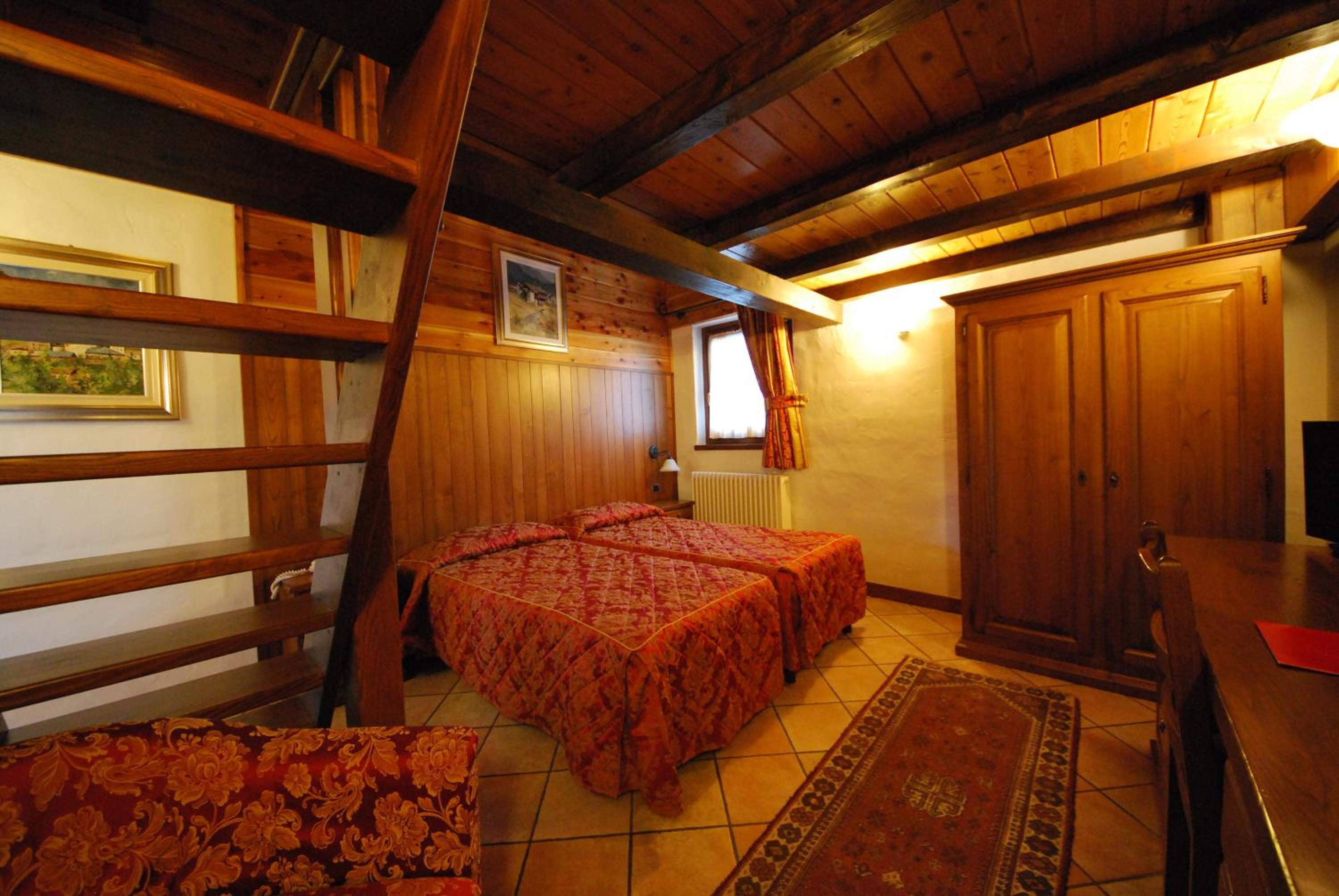 Quadruple Room photo 2