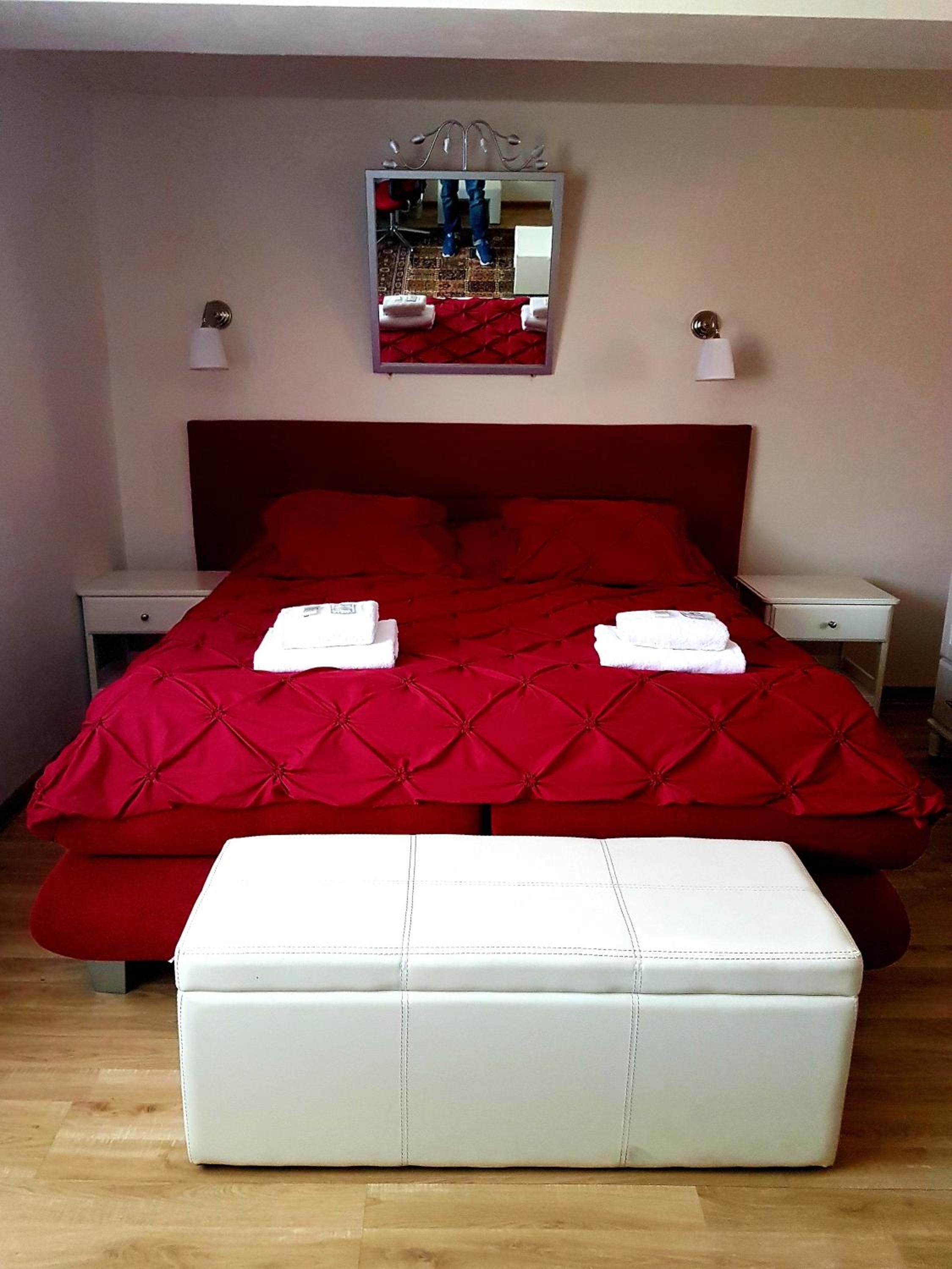 Suite - Photo 6