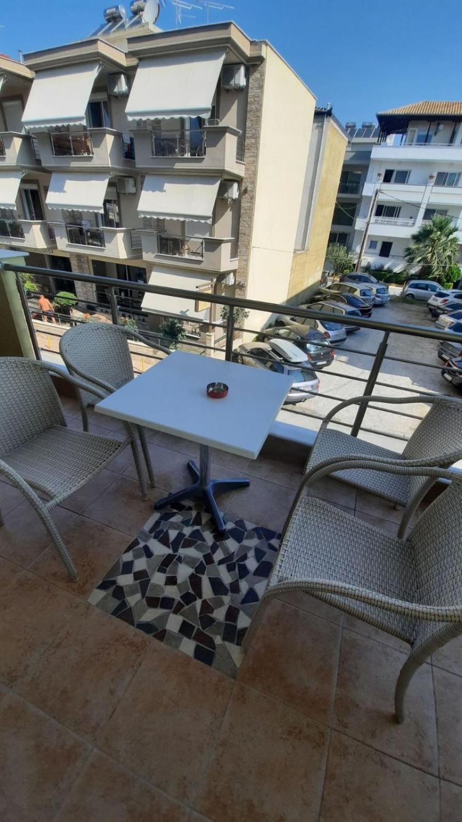 Double Room with Balcony and Sea View - Photo 4