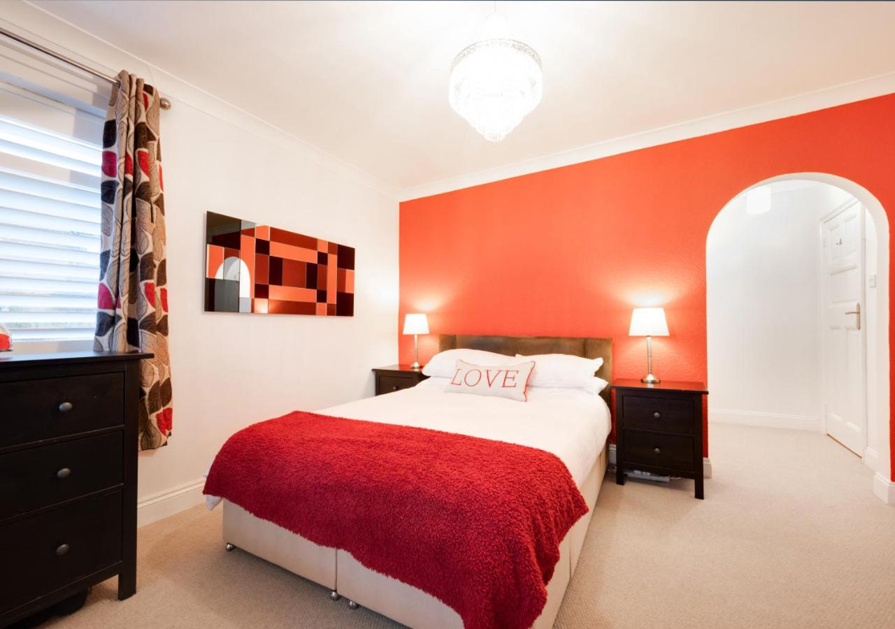 Two-Bedroom House photo 1