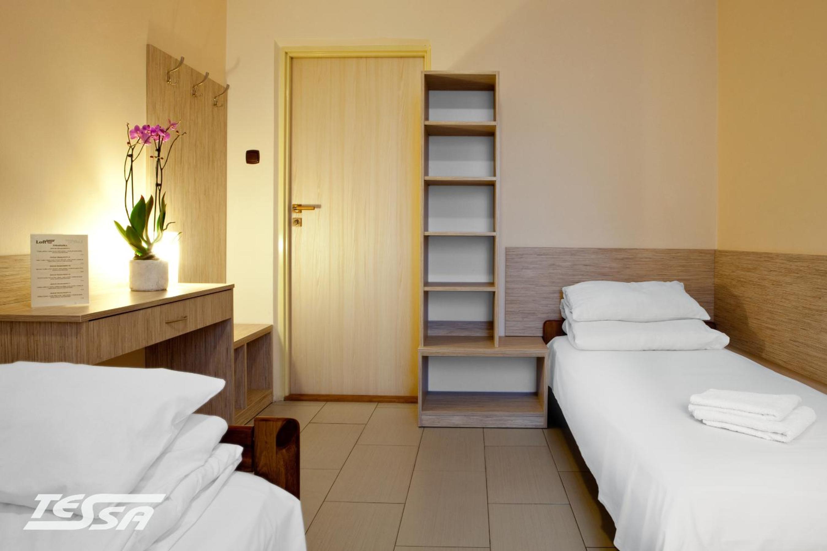 Small Twin Room photo 2