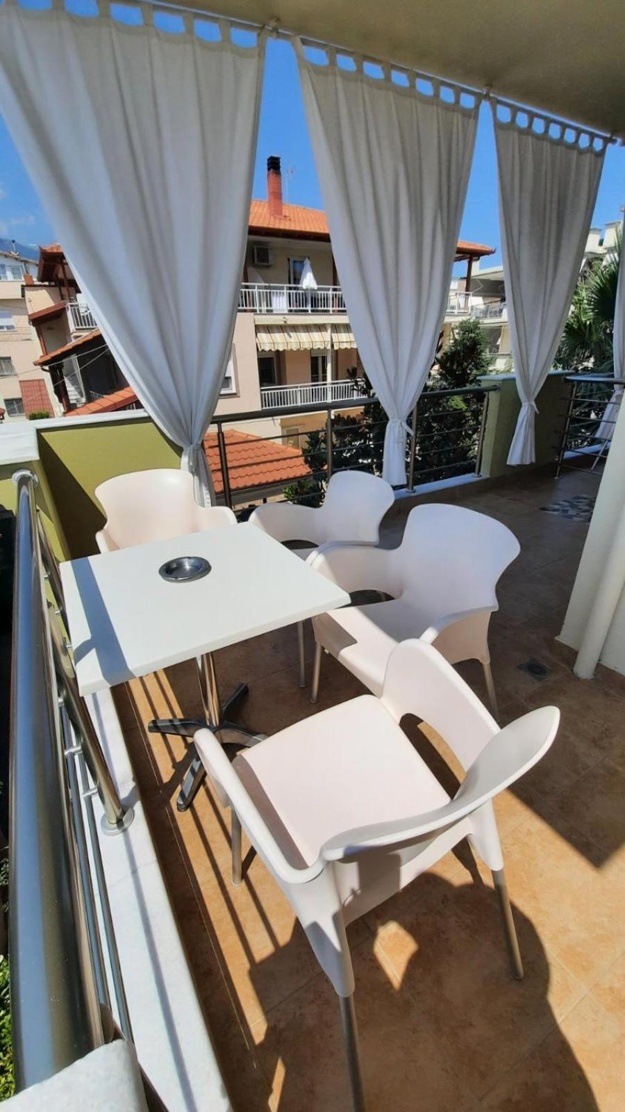 Triple Room with Garden View - Photo 5