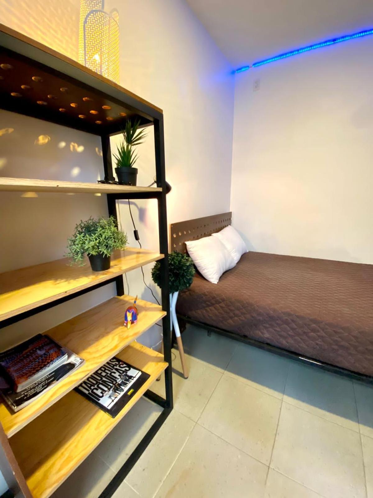 Queen Room - Photo 6