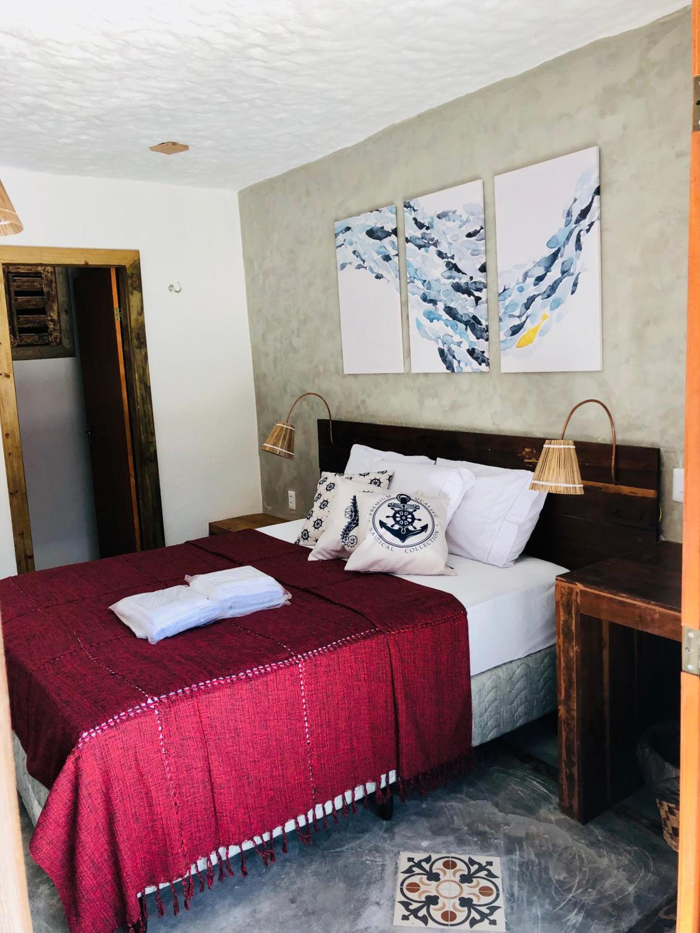 Deluxe Queen Room - Photo 19