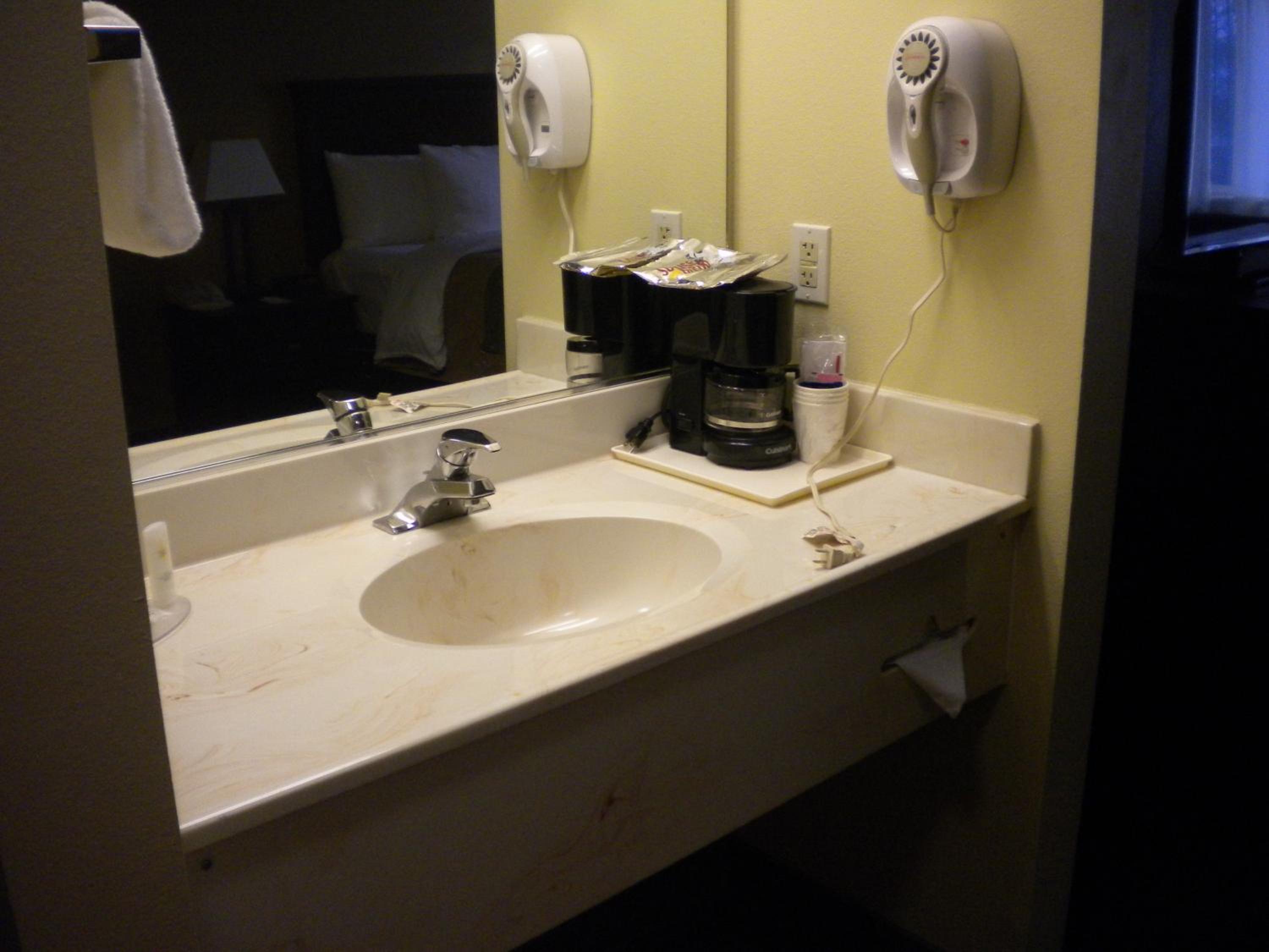 King Room - Pet Friendly - Photo 2