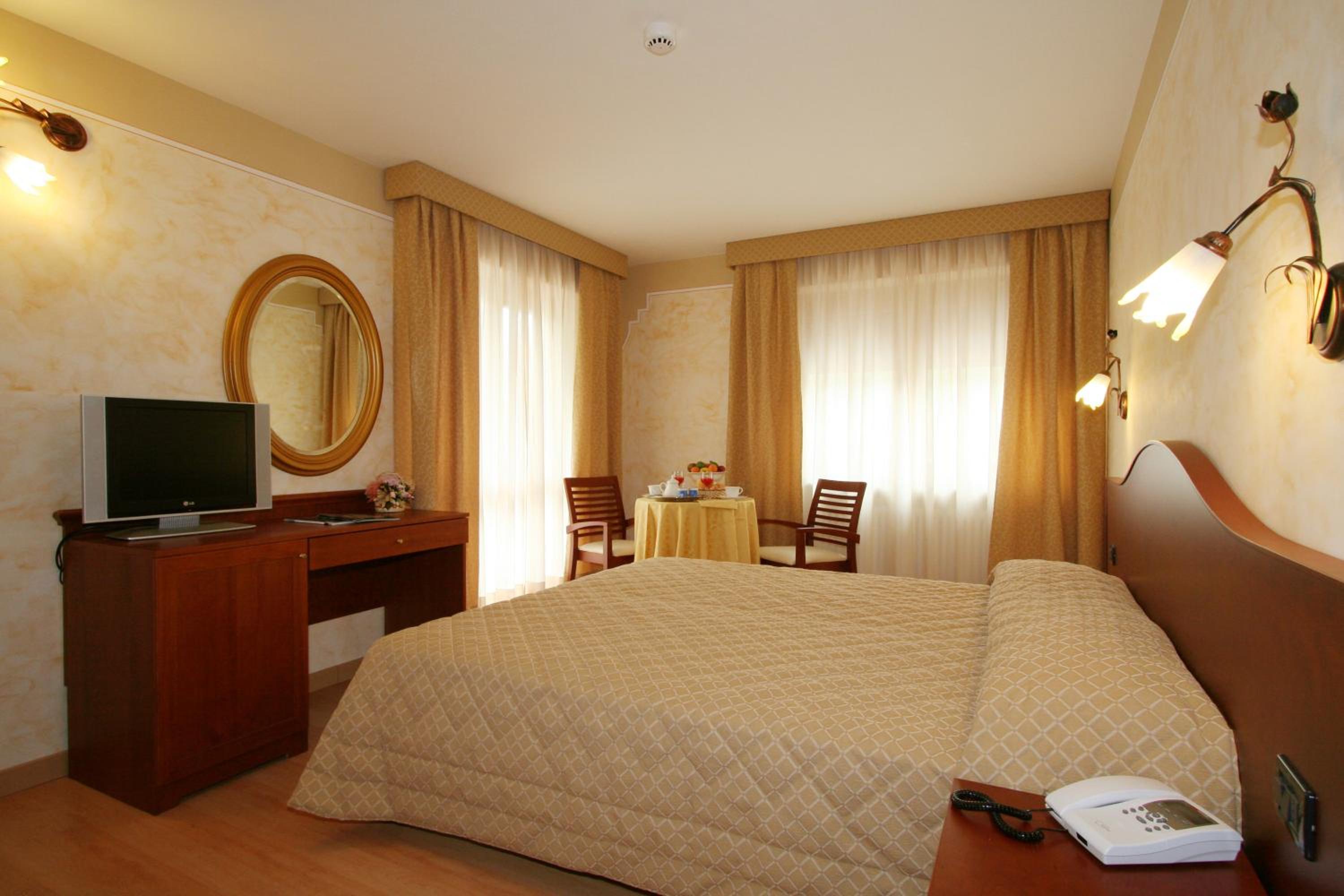 Double Room with Balcony photo 1