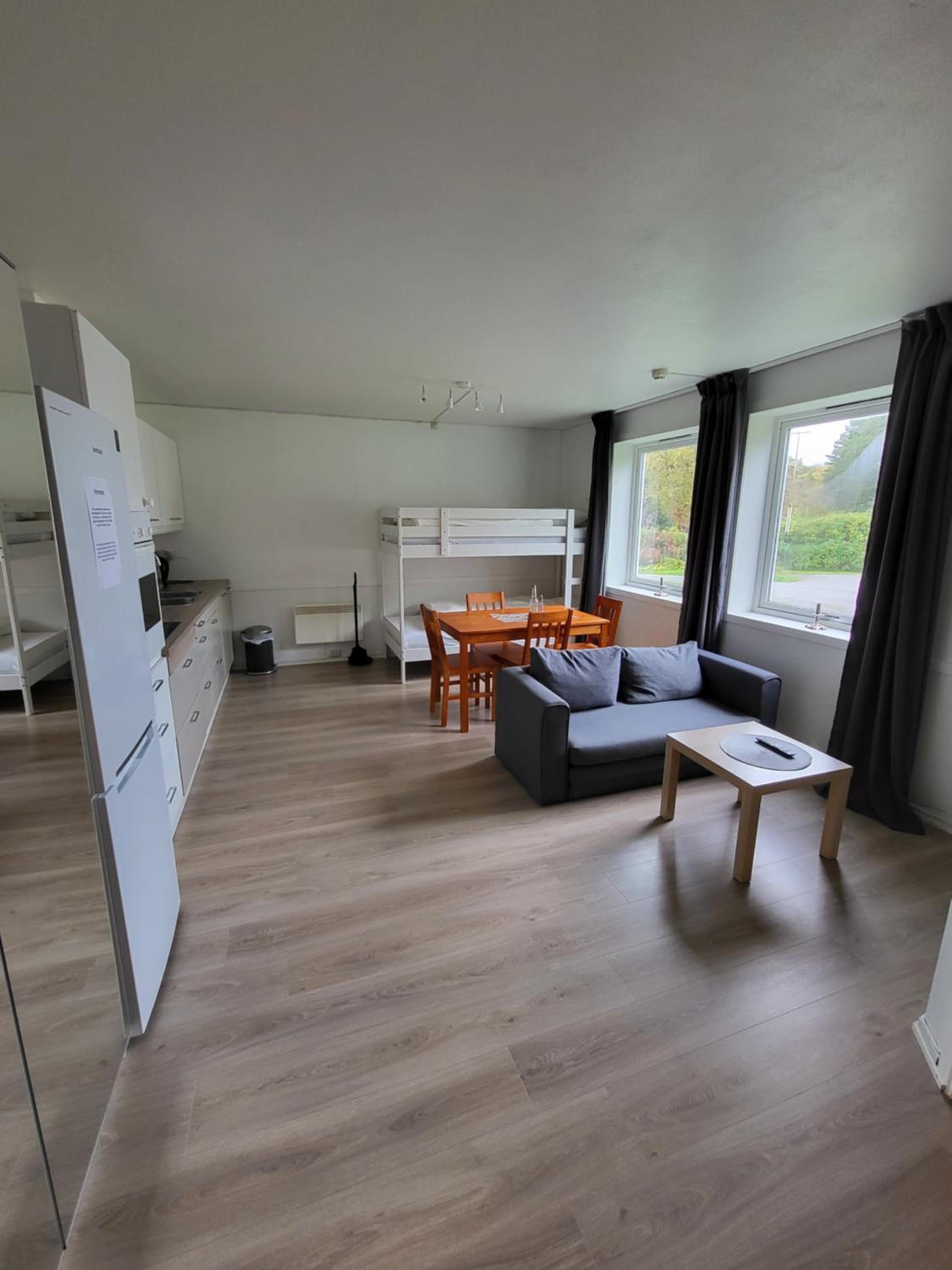 One-Bedroom Apartment - Photo 1