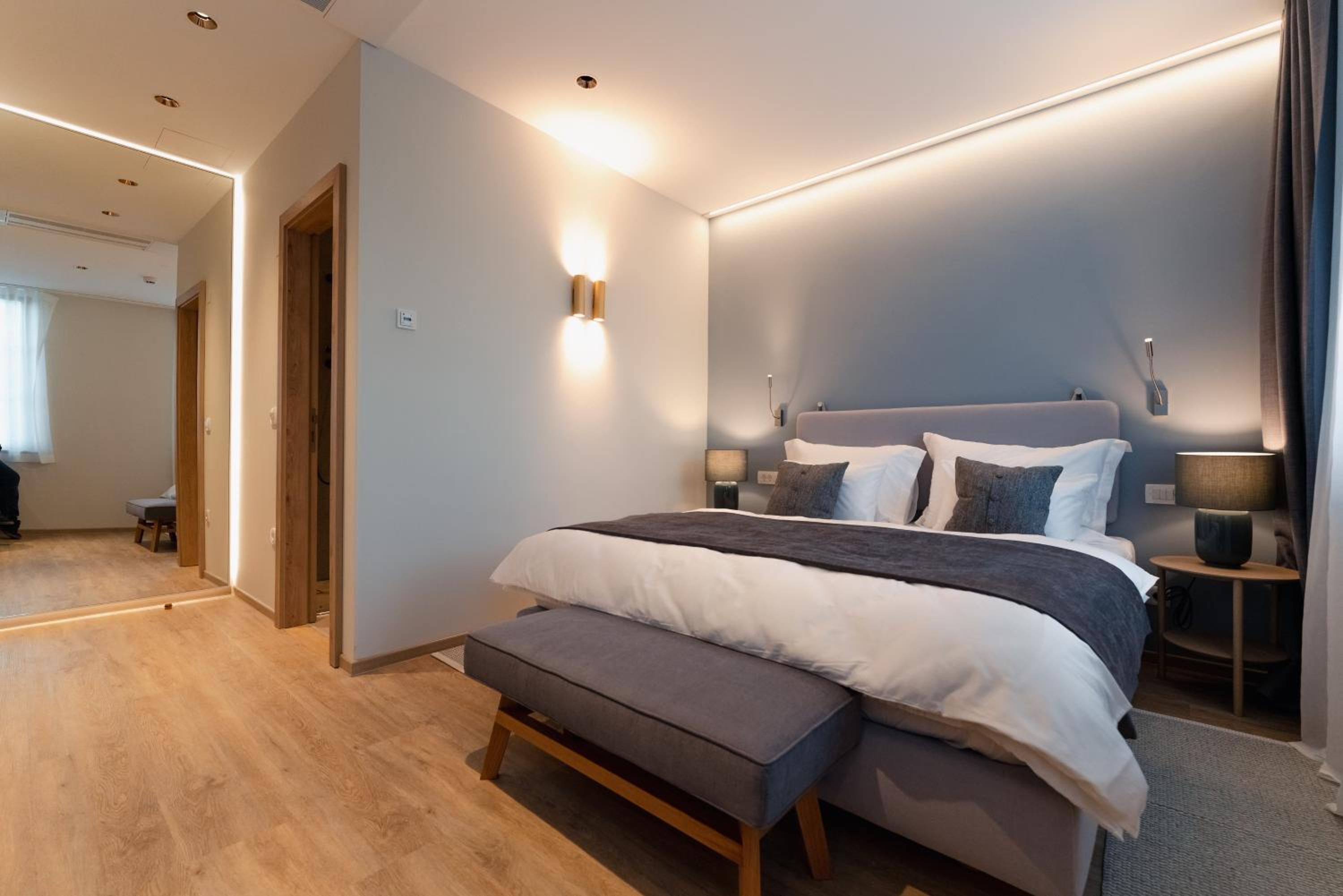 Double Room - Photo 1
