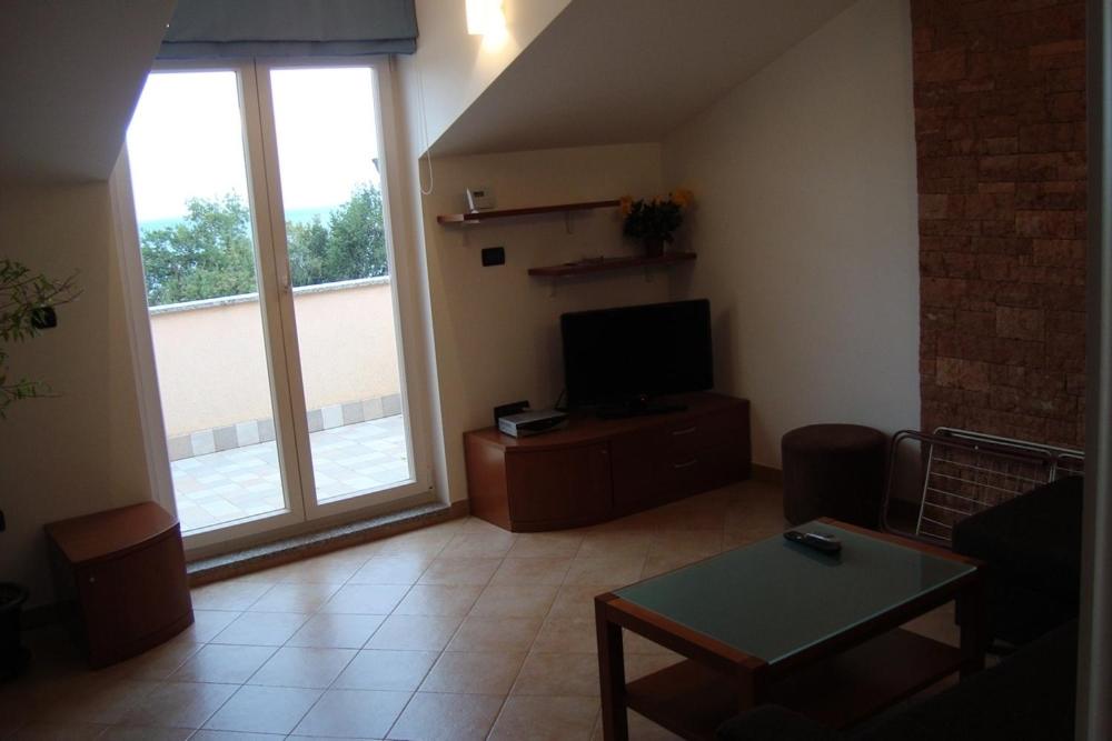 Apartment with Pool View  photo 2