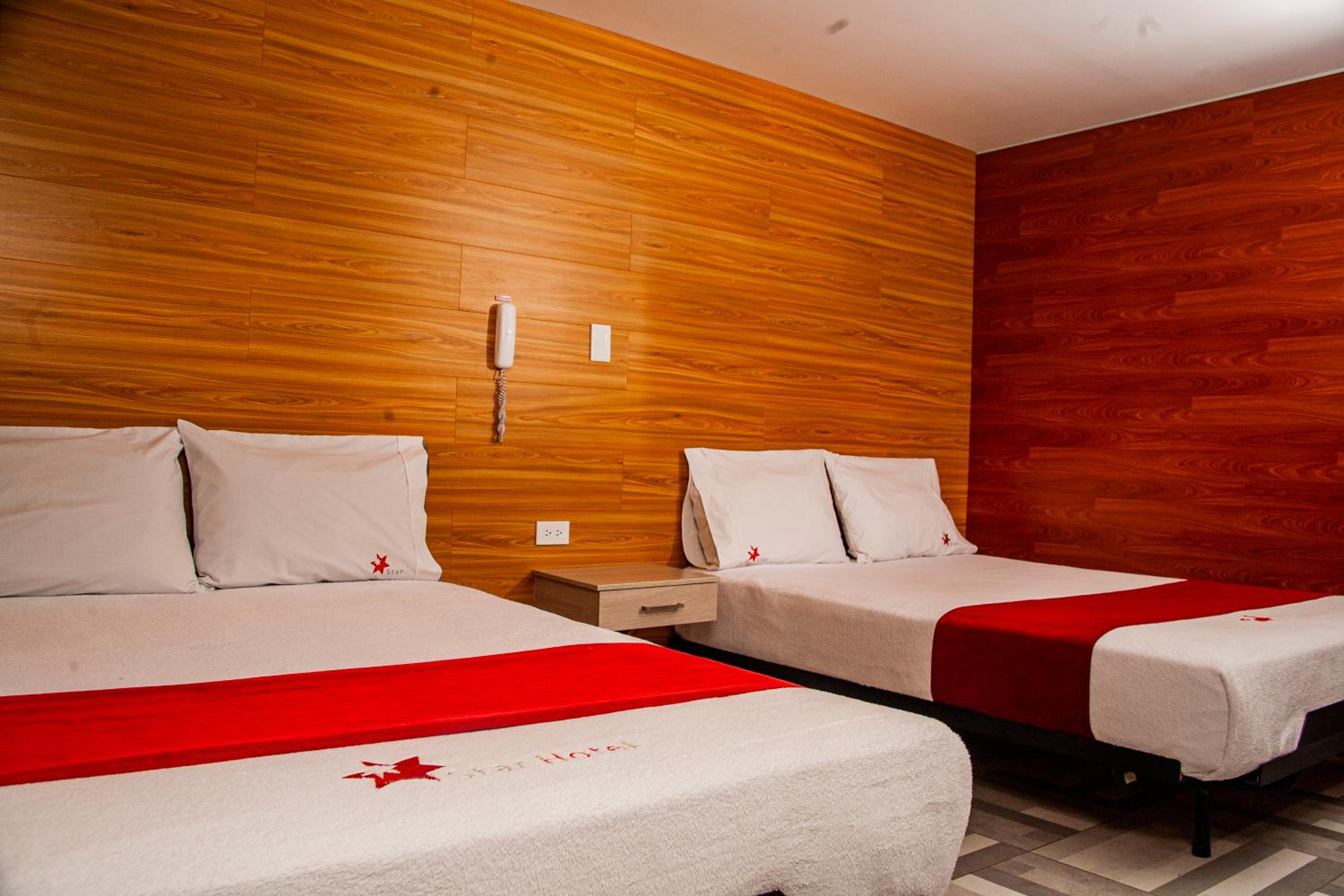 Economy Twin Room photo 2