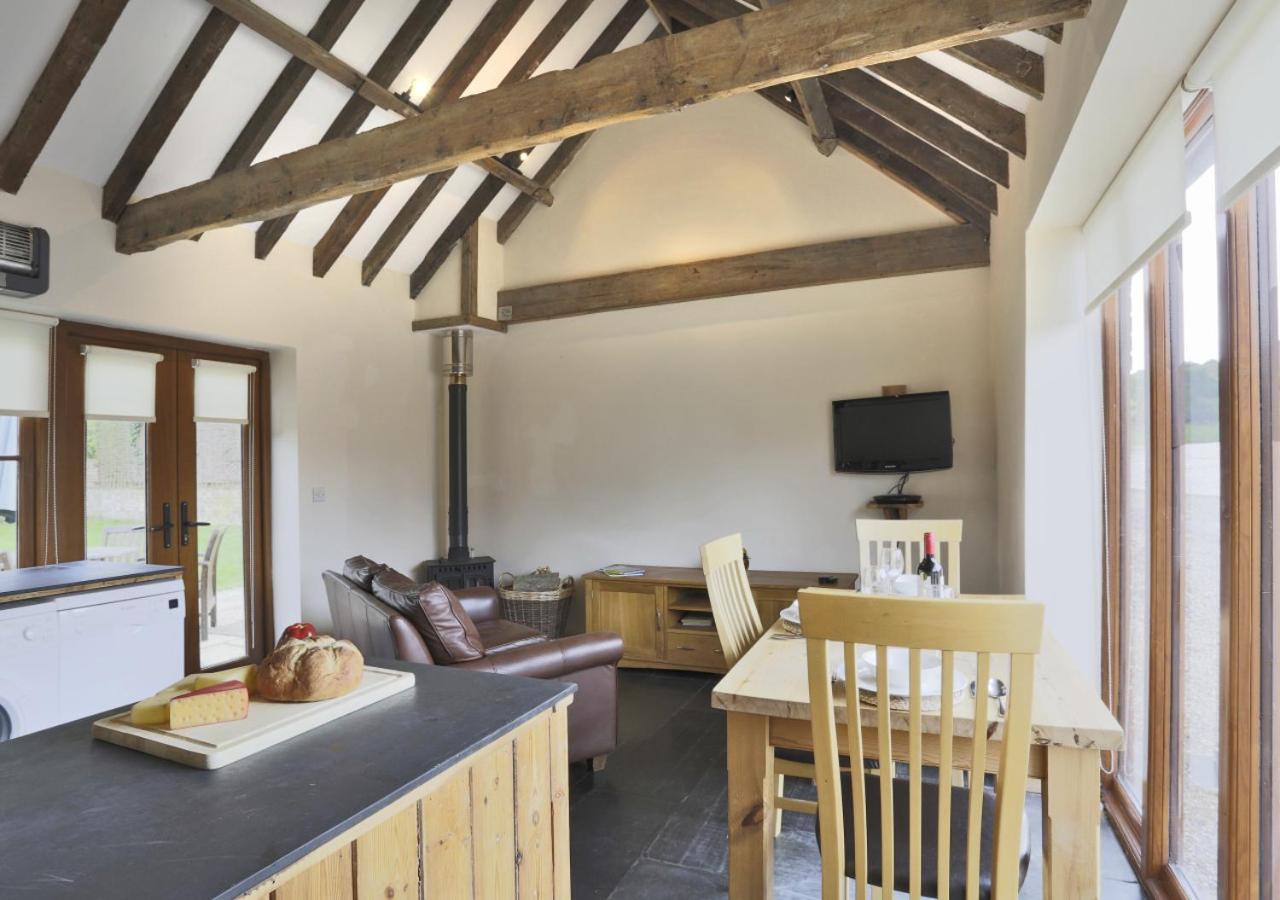 One-Bedroom House photo 2