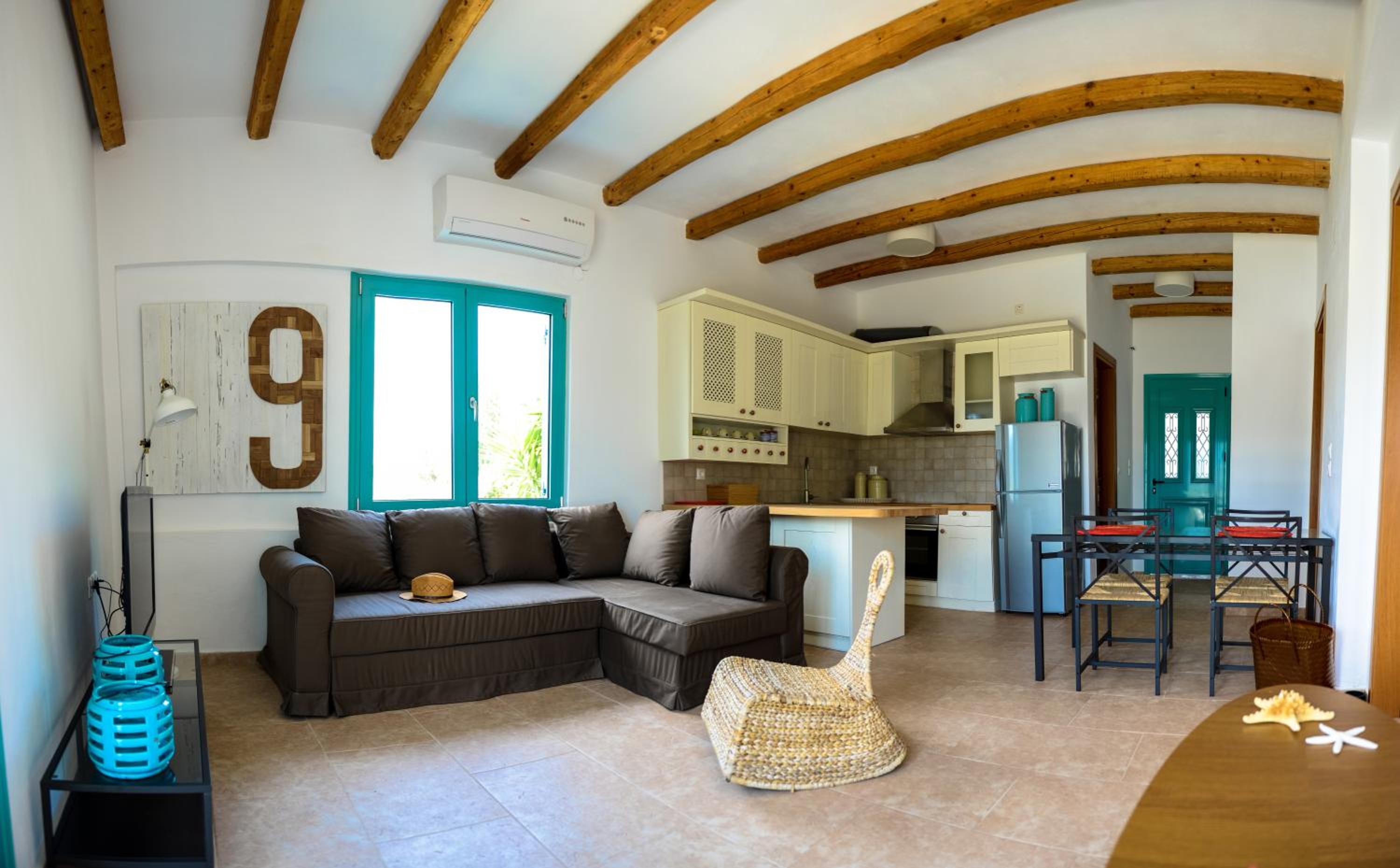 Two-Bedroom Apartment with Sea View photo 1
