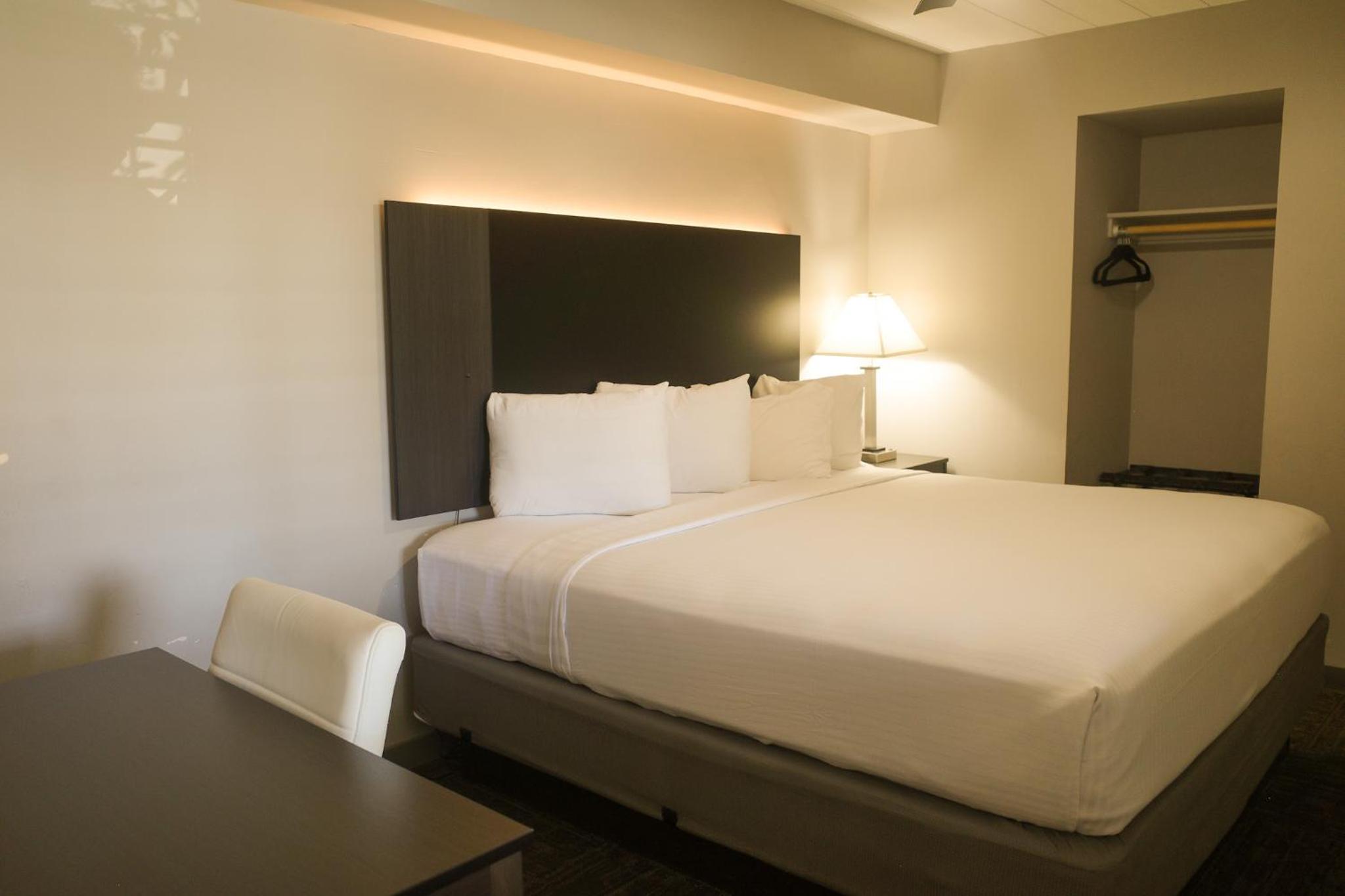 Standard Triple Room photo 2