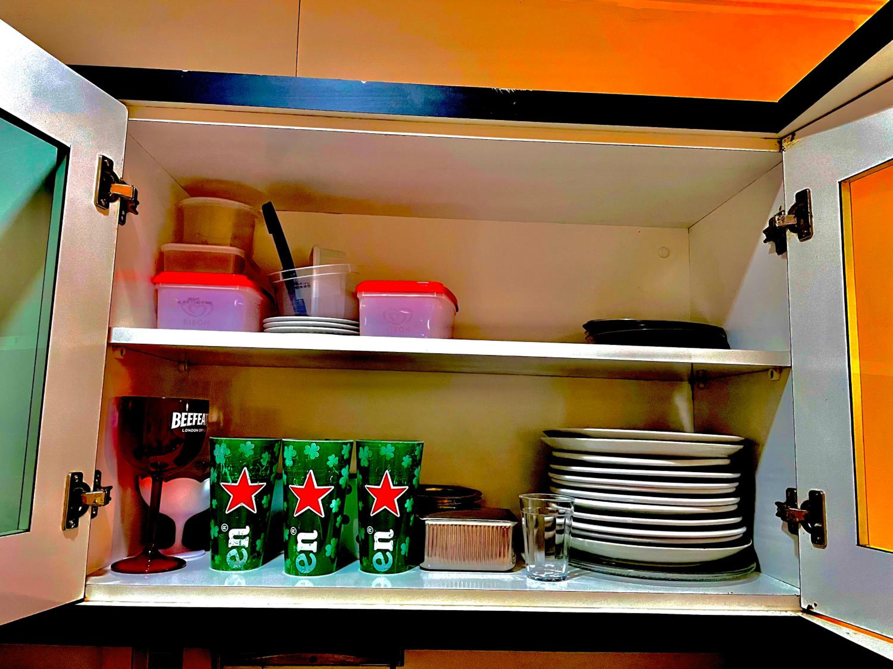 Studio Apartment - Photo 27
