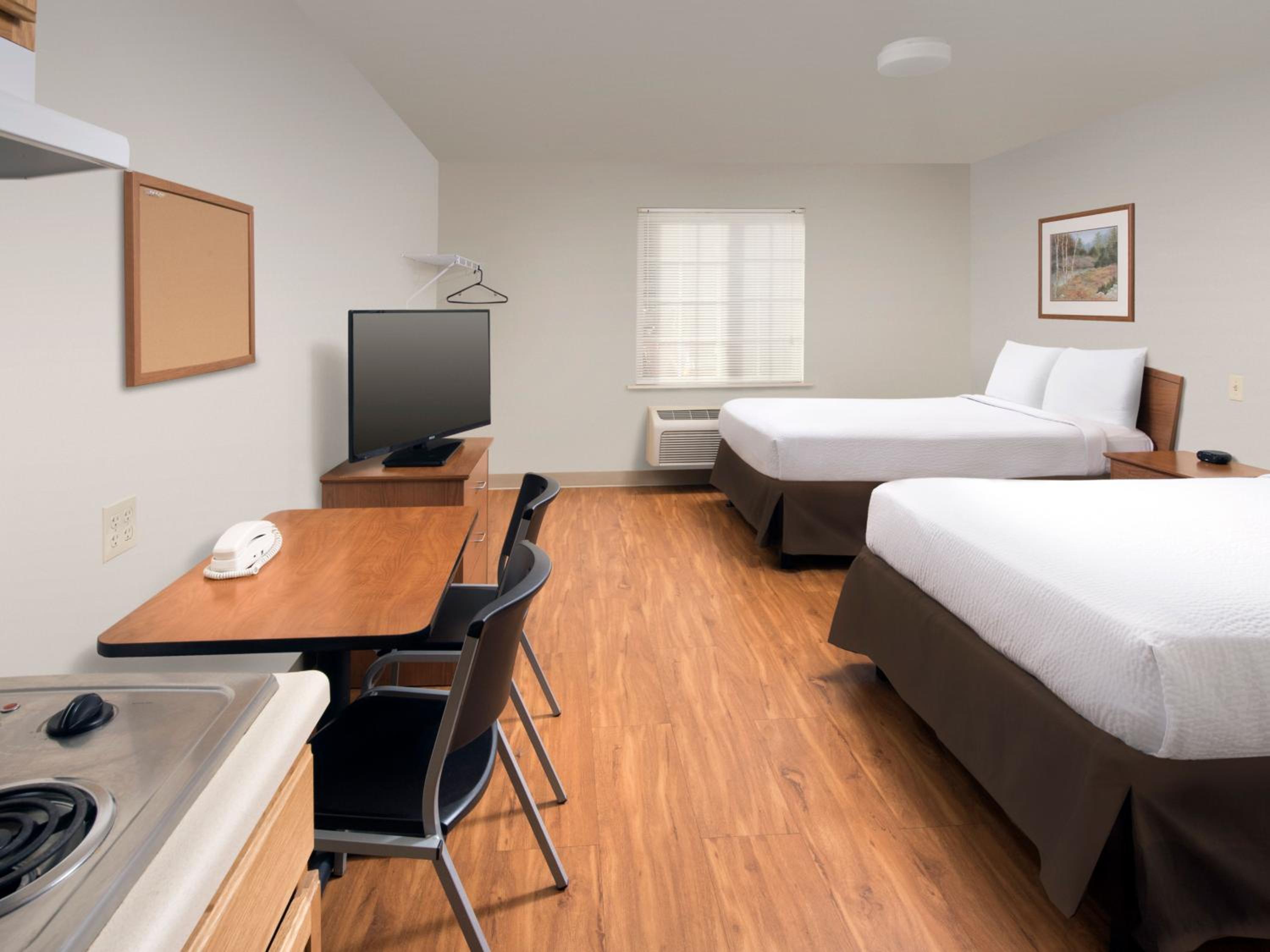 Double Room with Two Double Beds - Non-Smoking photo 2