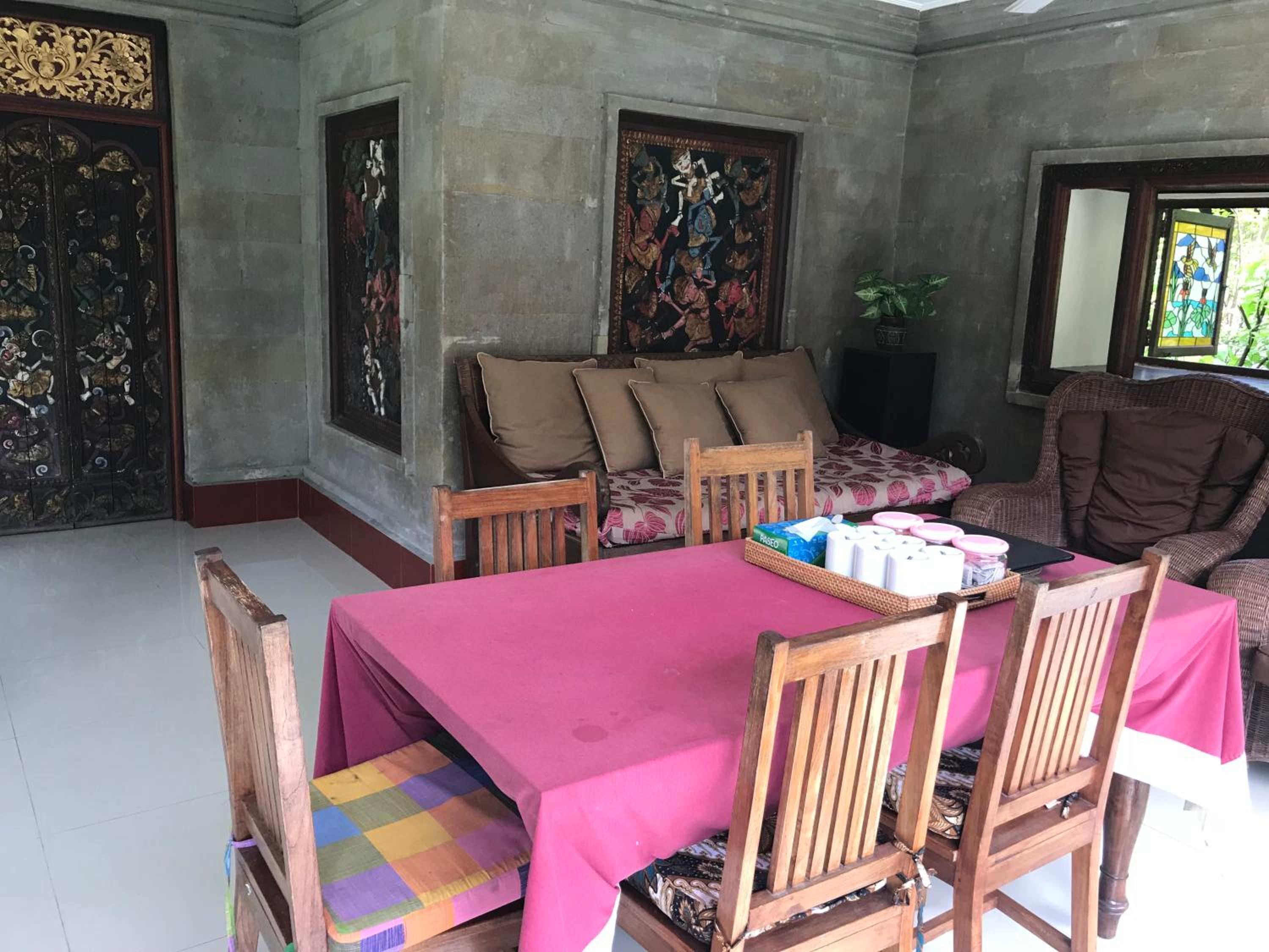 Three-Bedroom Villa with Private Pool photo 2