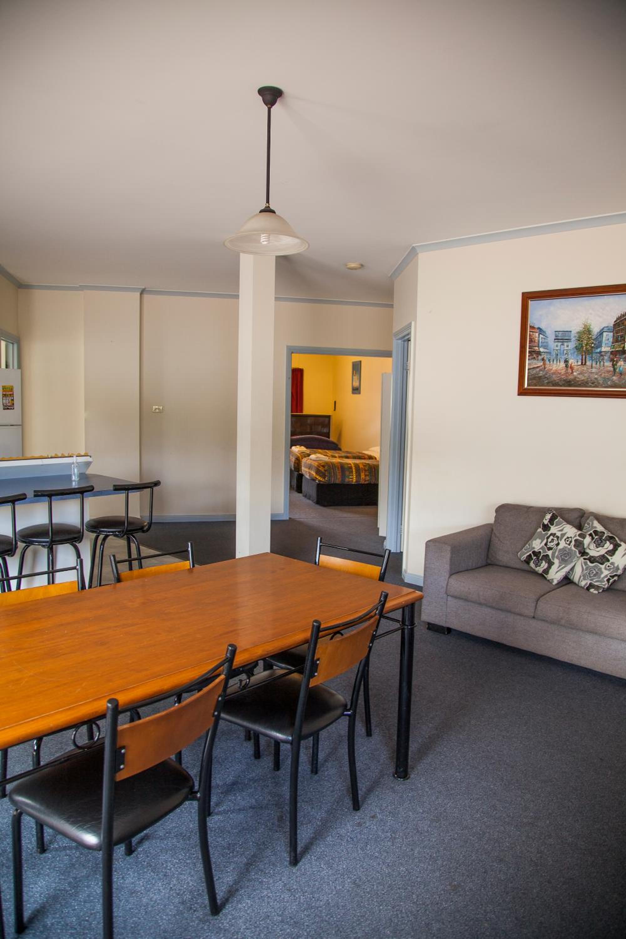 Three-Bedroom Apartment - Photo 6