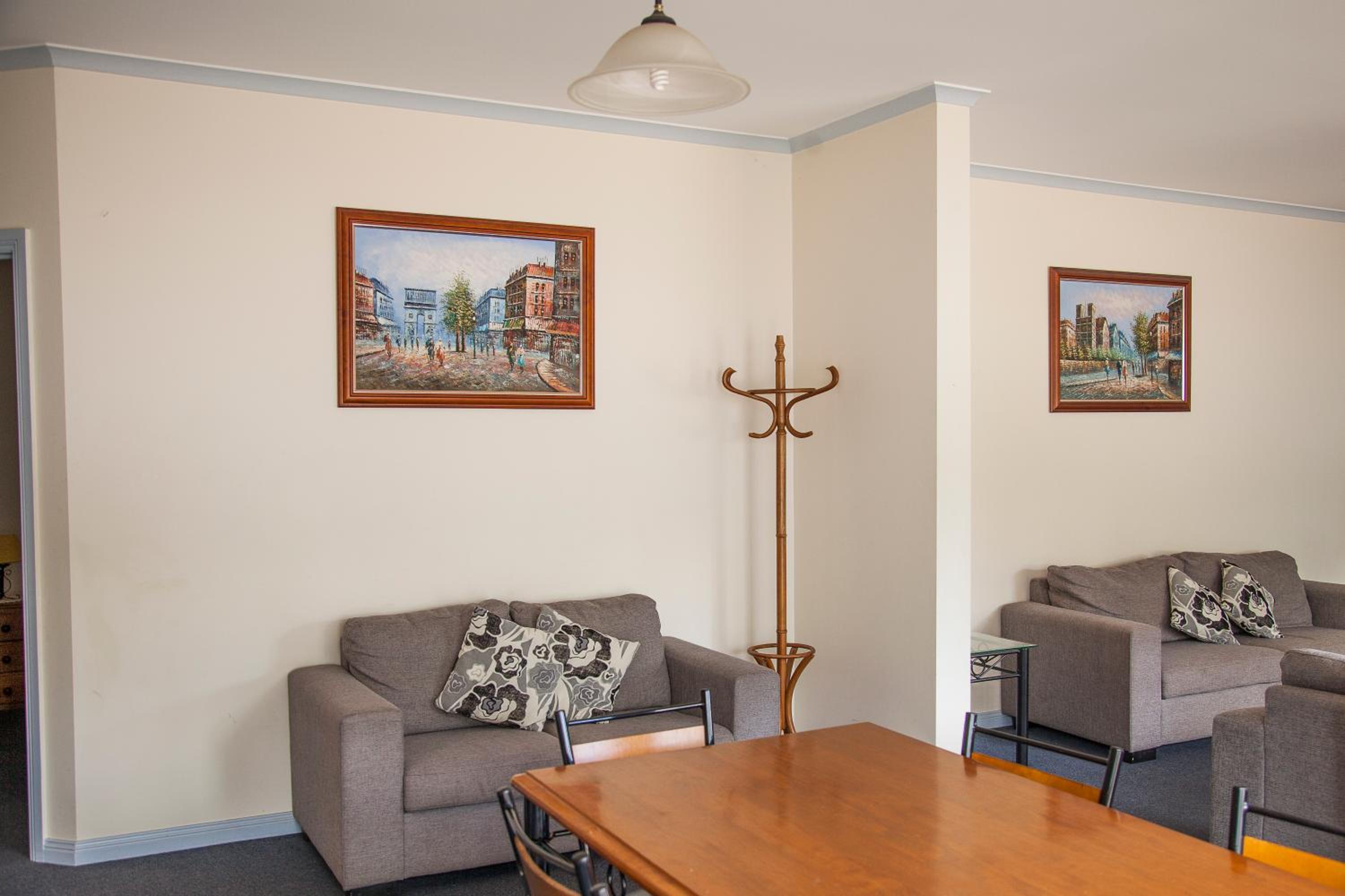 Three-Bedroom Apartment - Photo 17