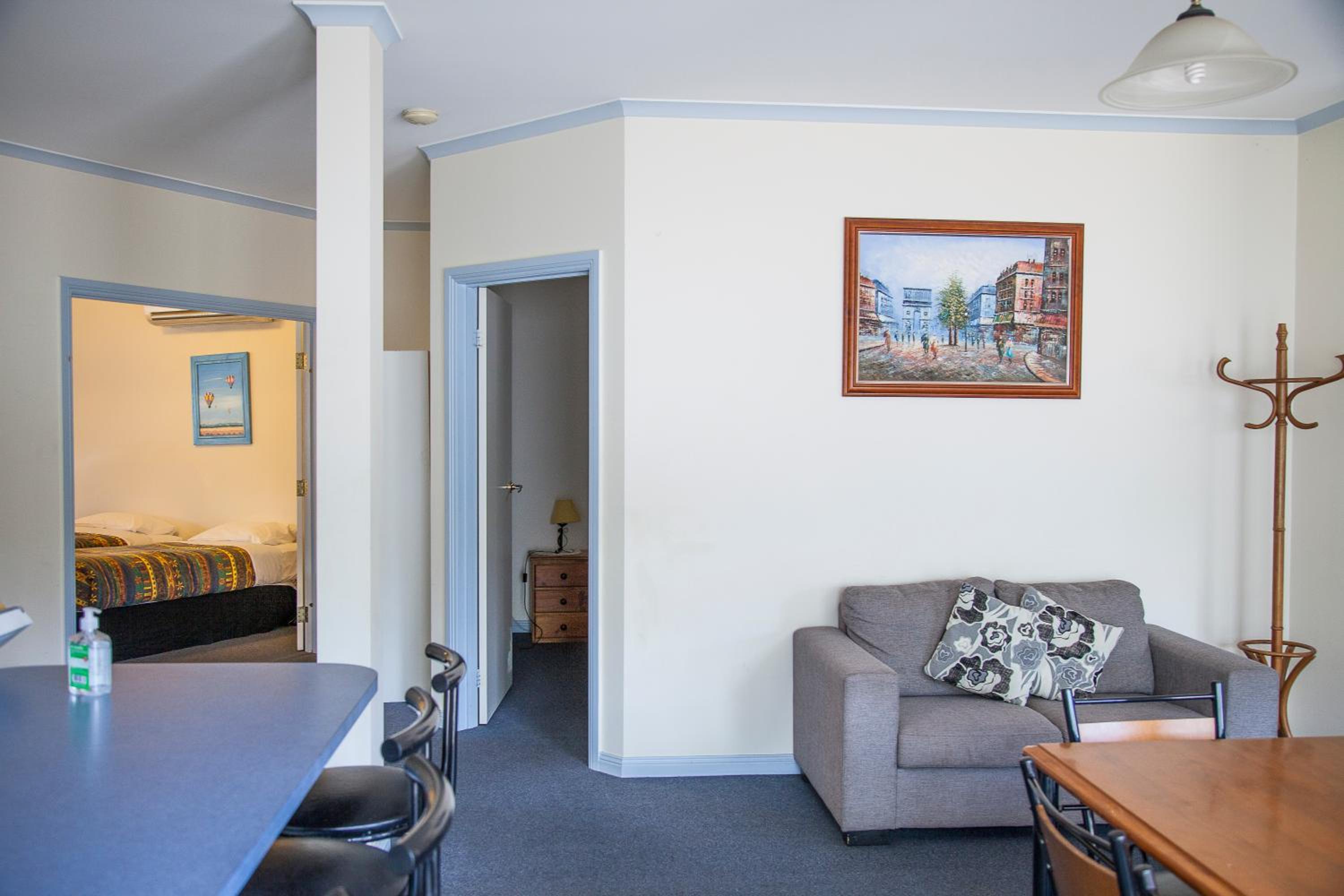 Three-Bedroom Apartment - Photo 30