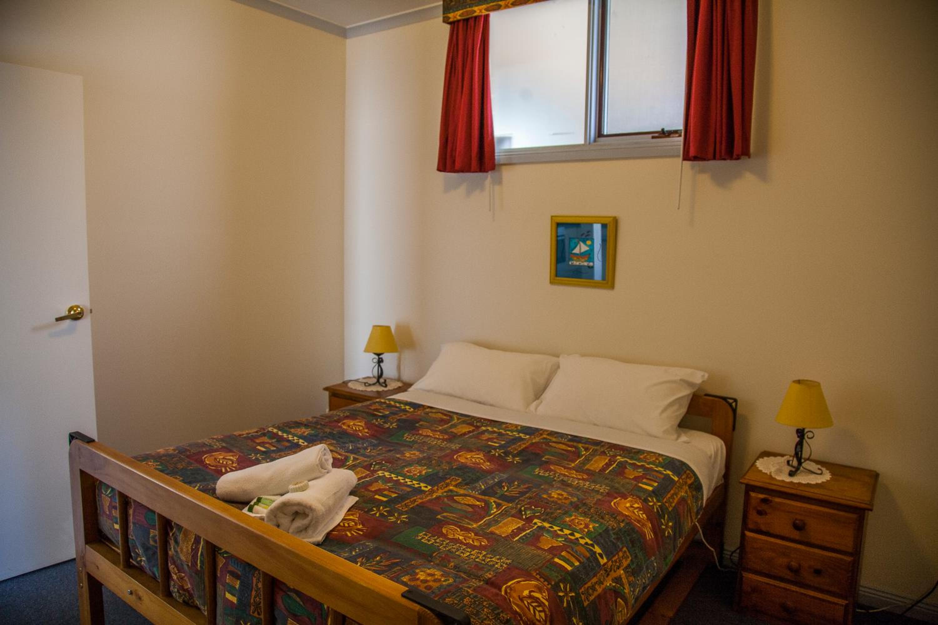 Three-Bedroom Apartment - Photo 22