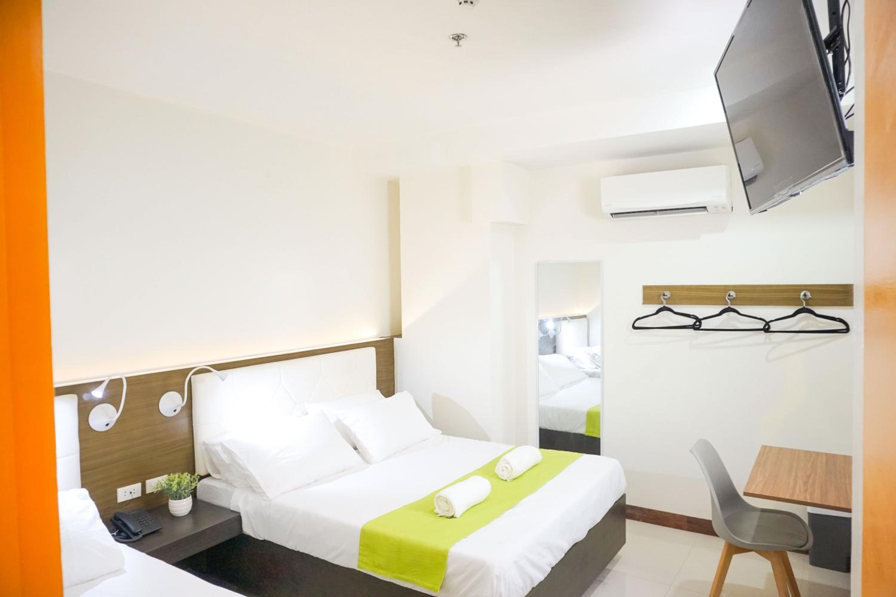 Deluxe Triple Room - Photo 6