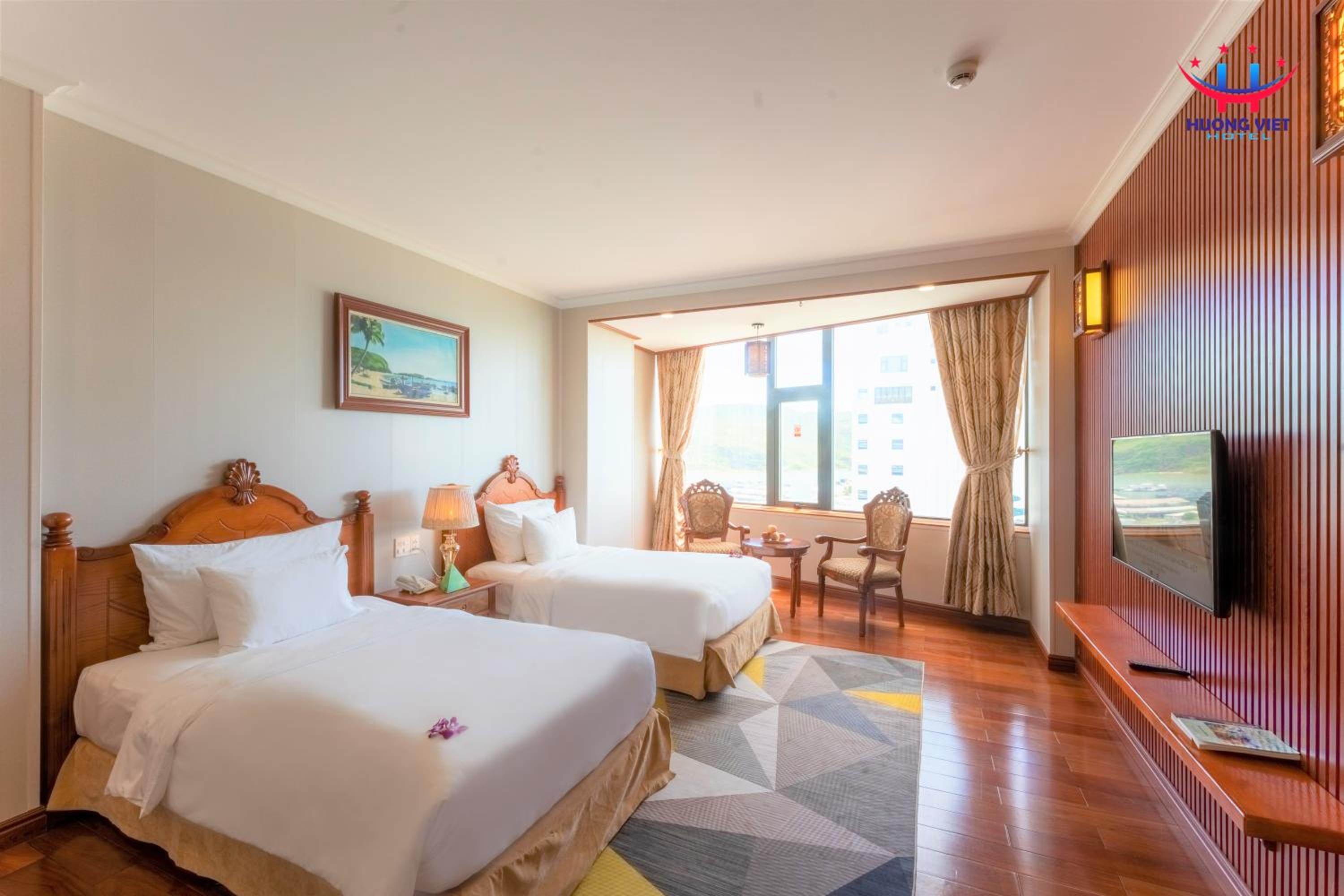 Deluxe Twin Room With Port View photo 1