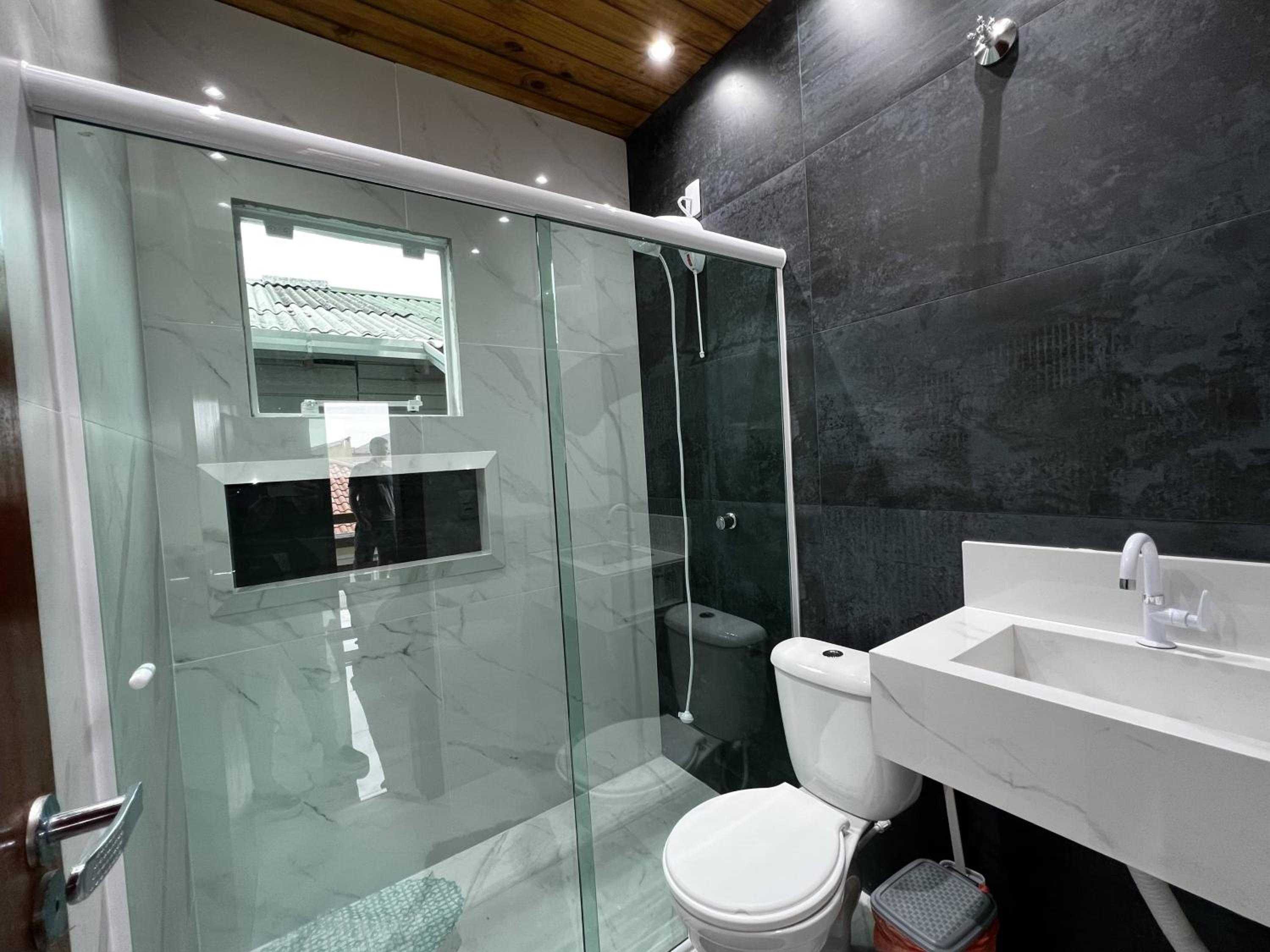 Apartment - Split Level - Photo 26