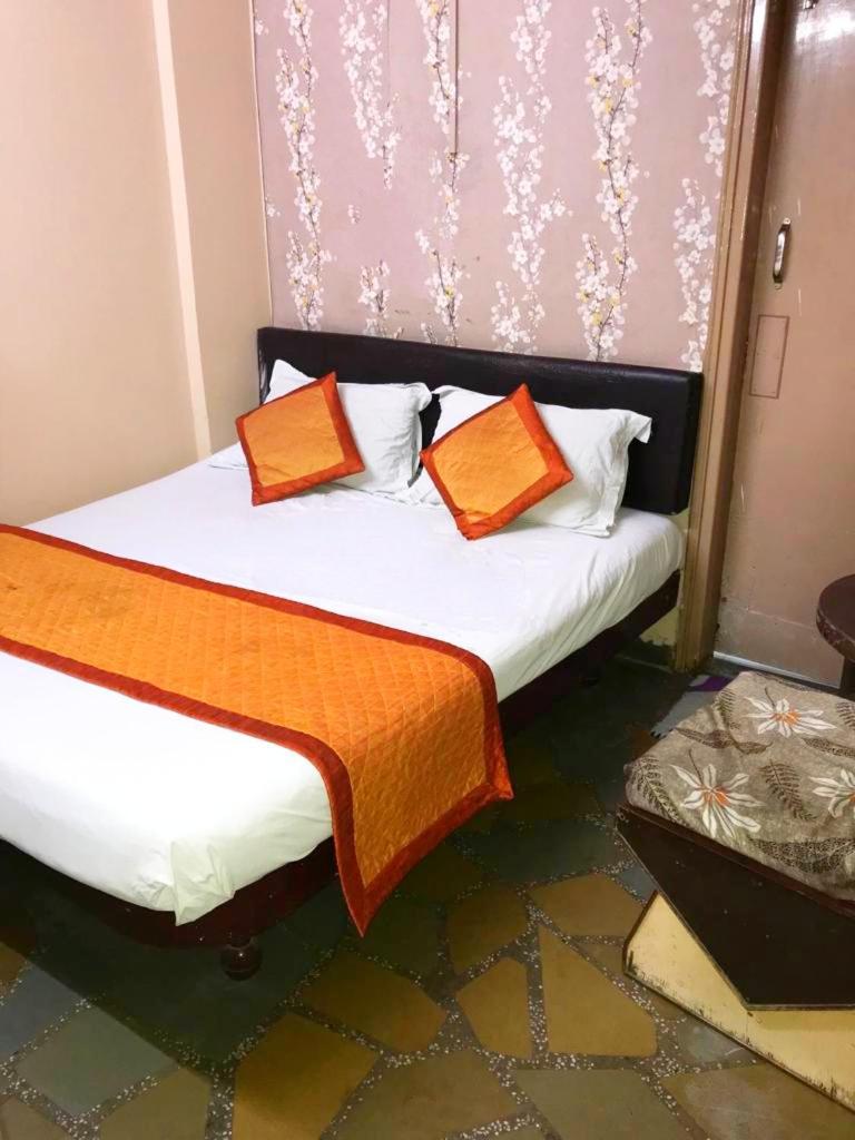 Deluxe Room - Photo 7