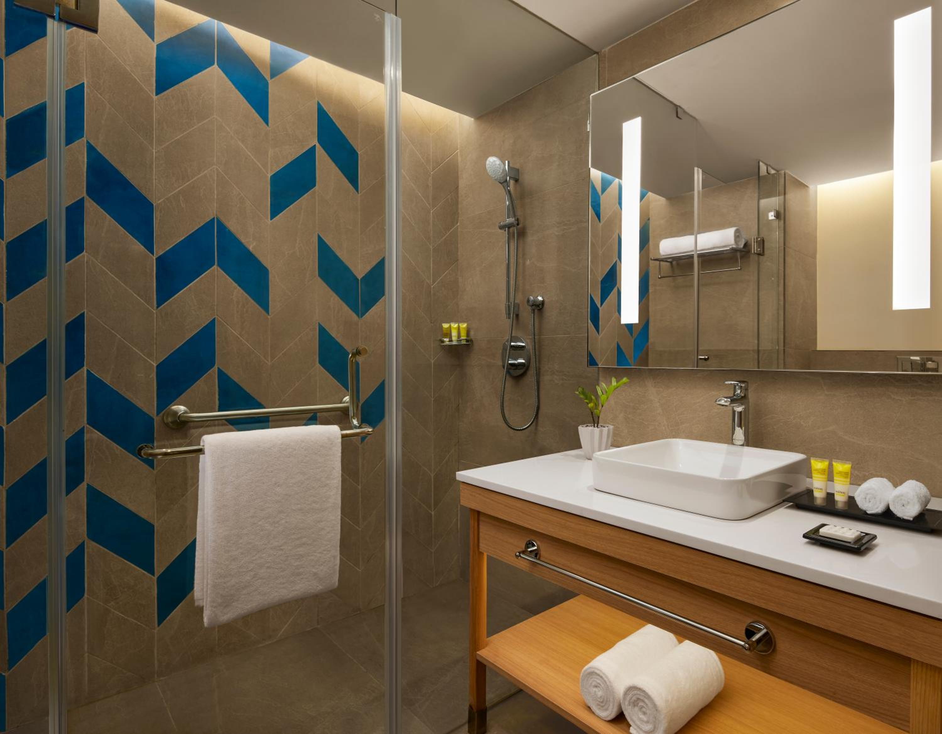 Twin Room - Photo 3