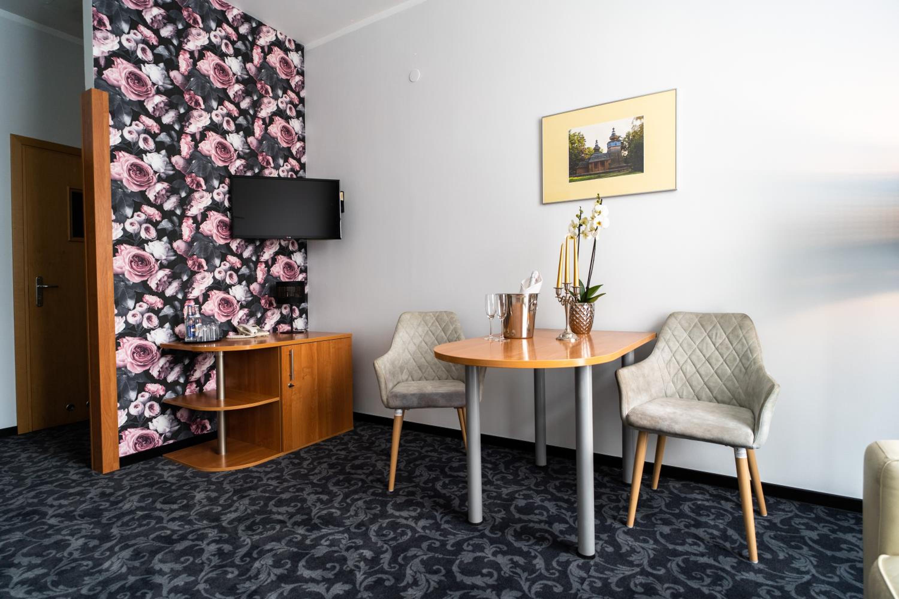 Deluxe Double Room - Photo 5