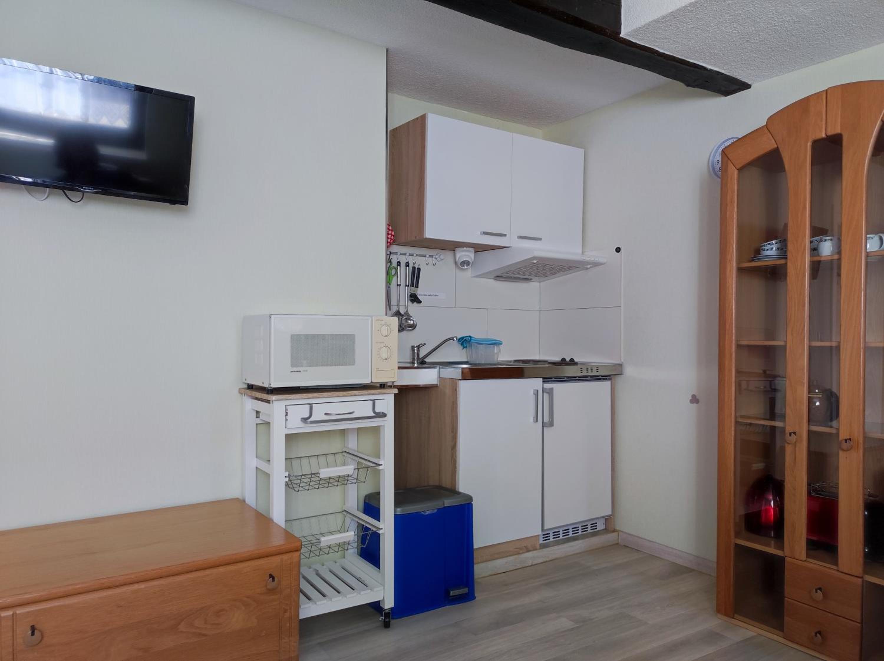 One-Bedroom Apartment photo 2