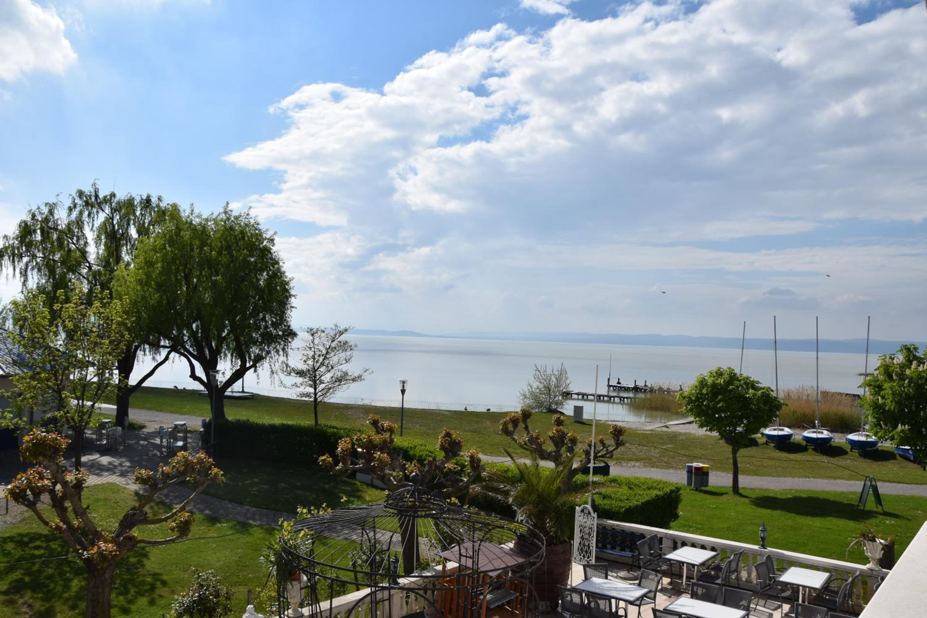 Double Room with Balcony photo 3