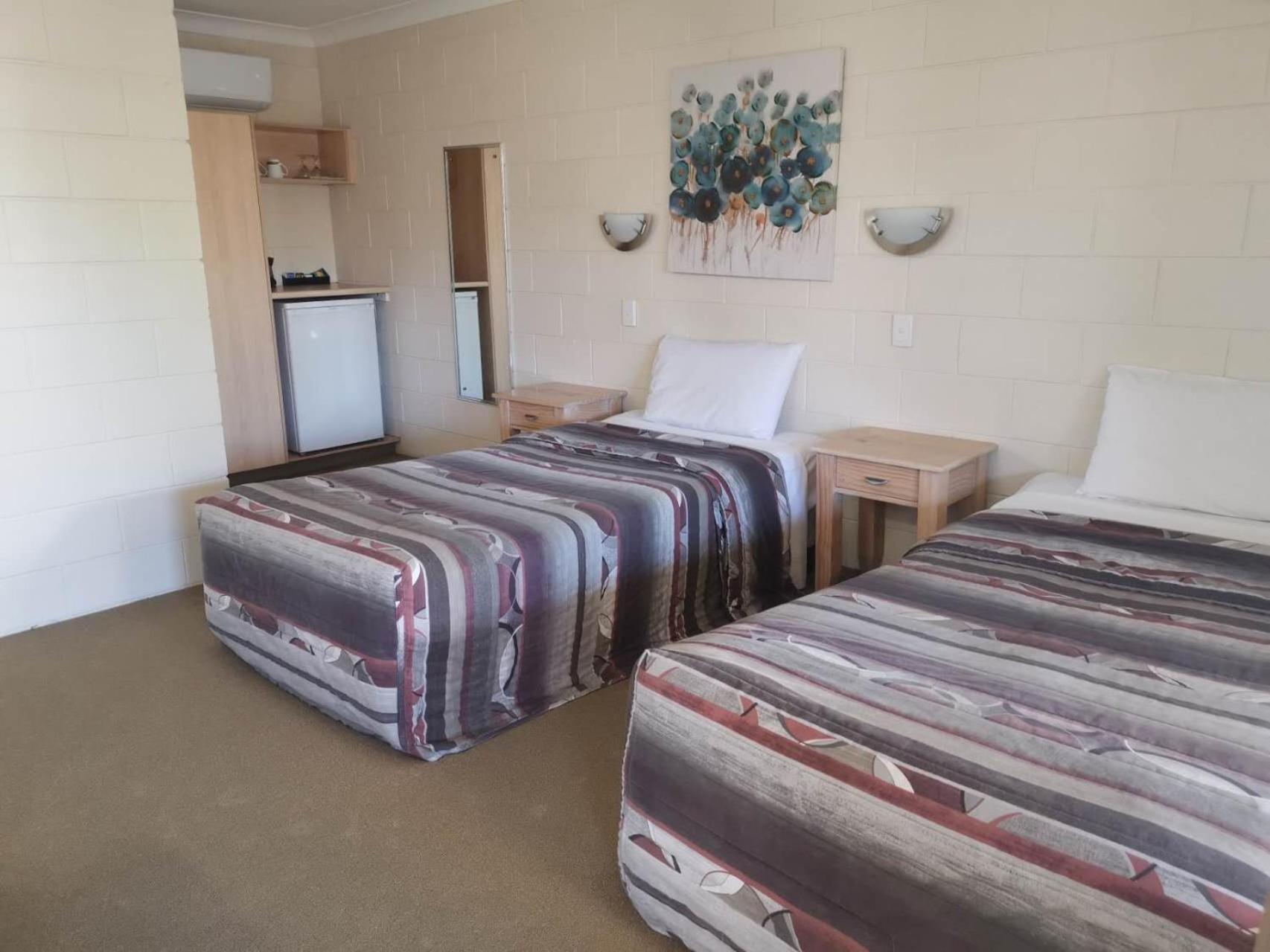 Twin Room - Photo 1