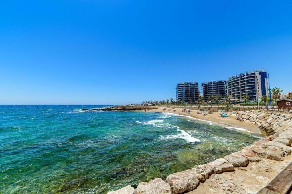 Apartamento con vista al mar