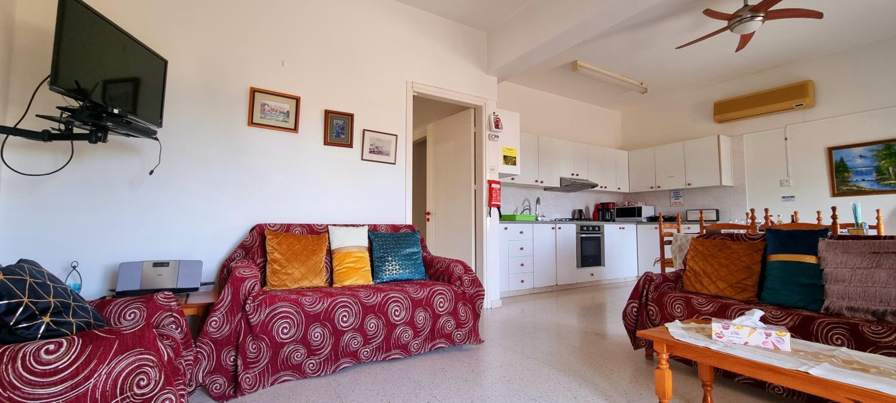 Two-Bedroom Apartment - Photo 35