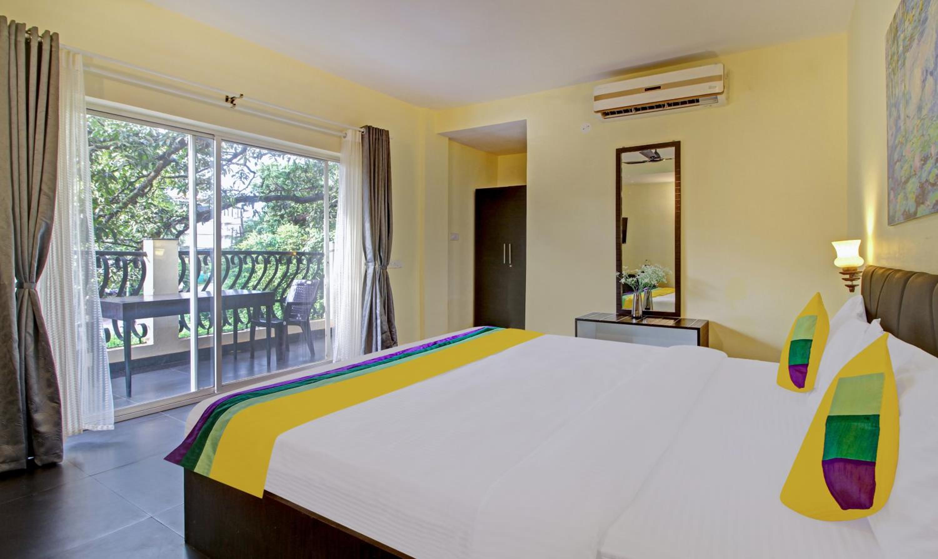 Deluxe Double Room photo 3
