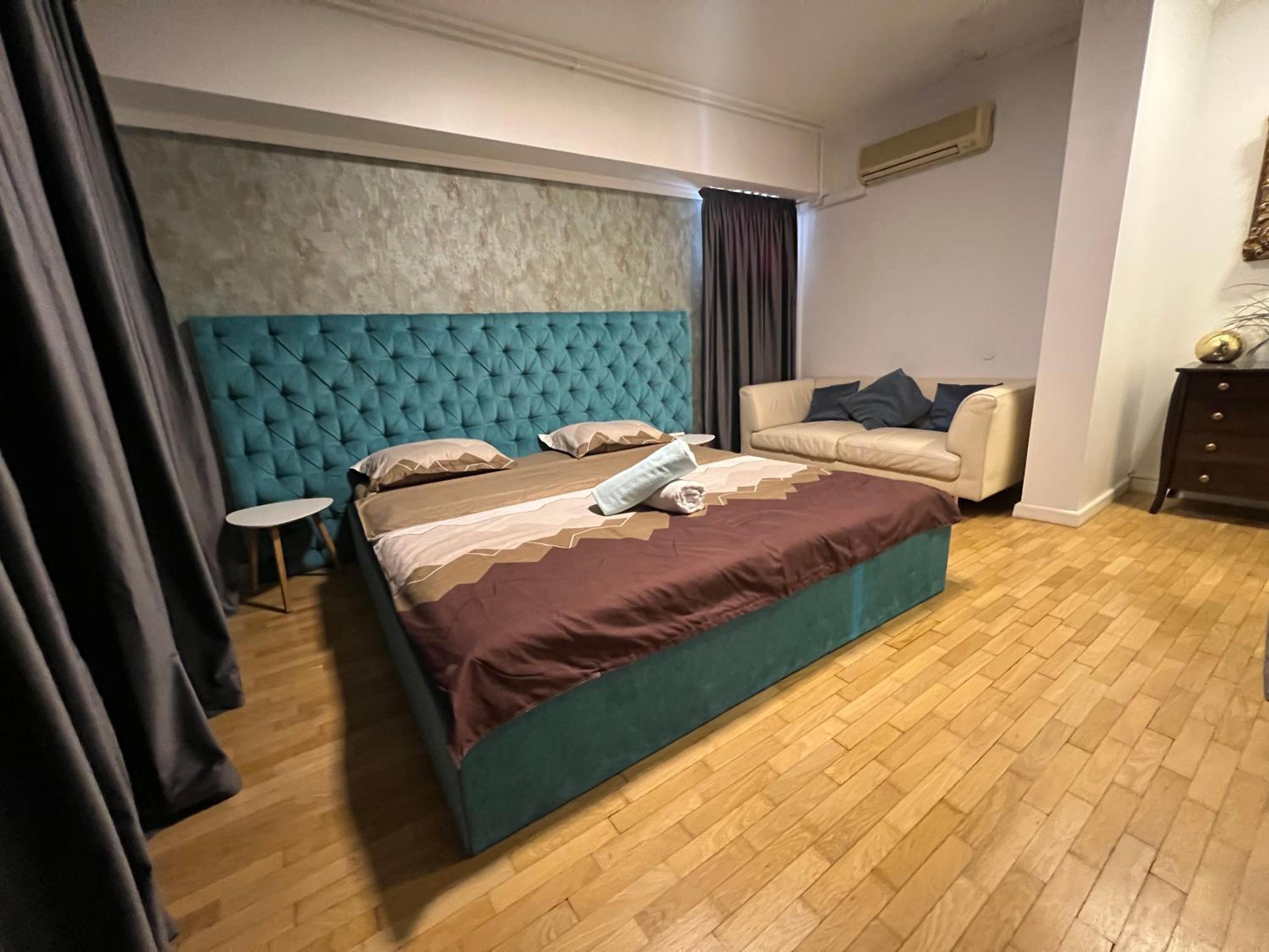 Apartment - Photo 1