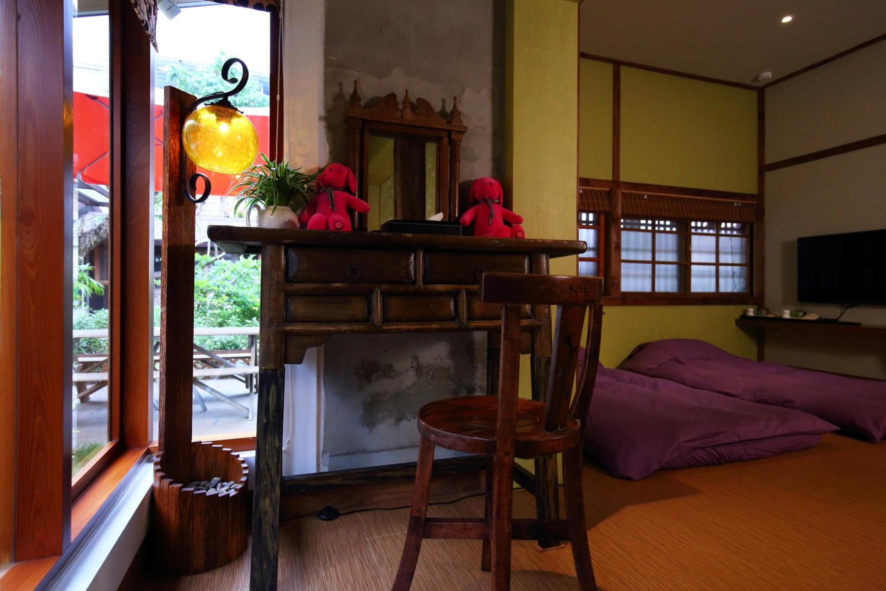 Family Room with Garden View photo 1