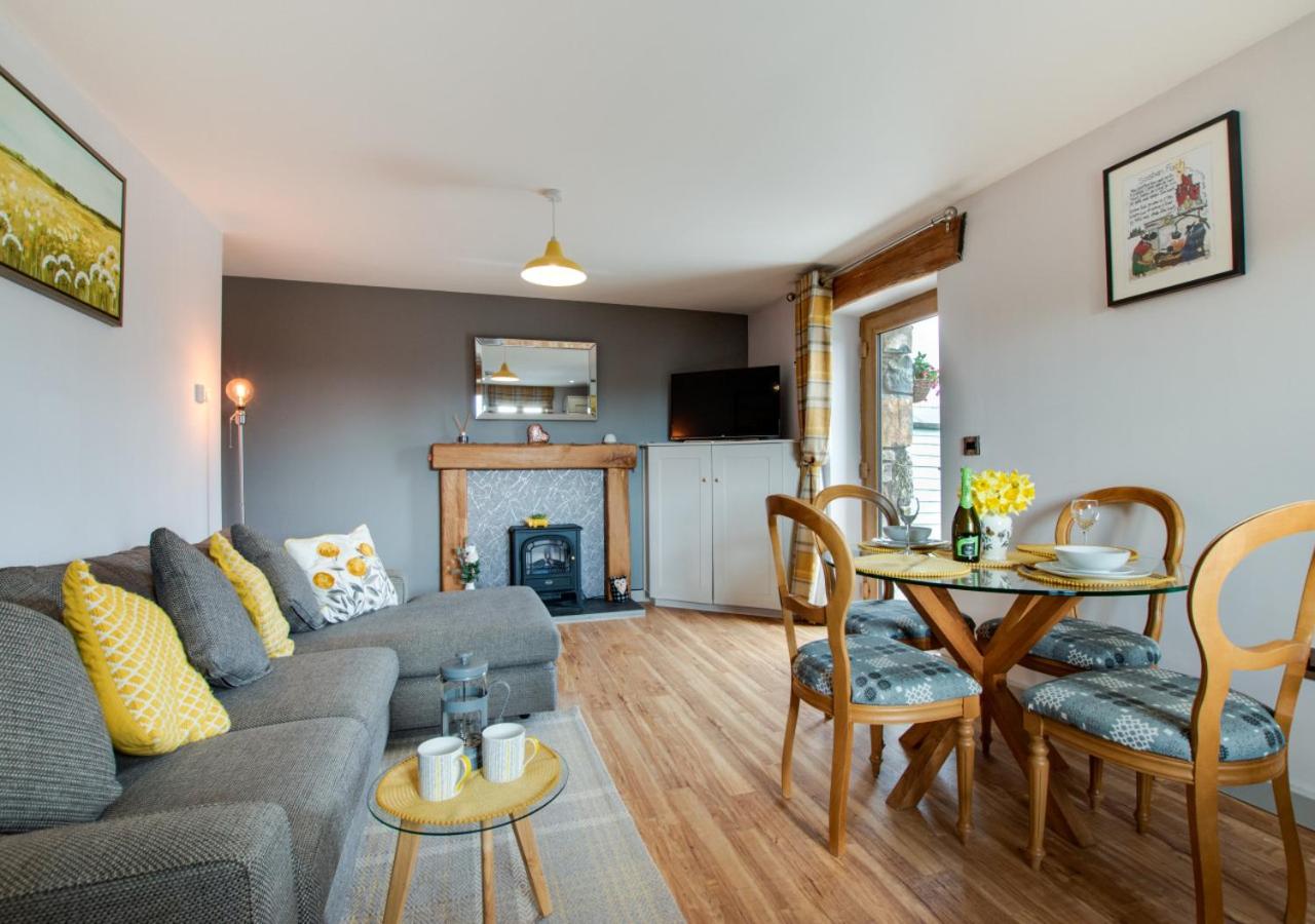 One-Bedroom House photo 2