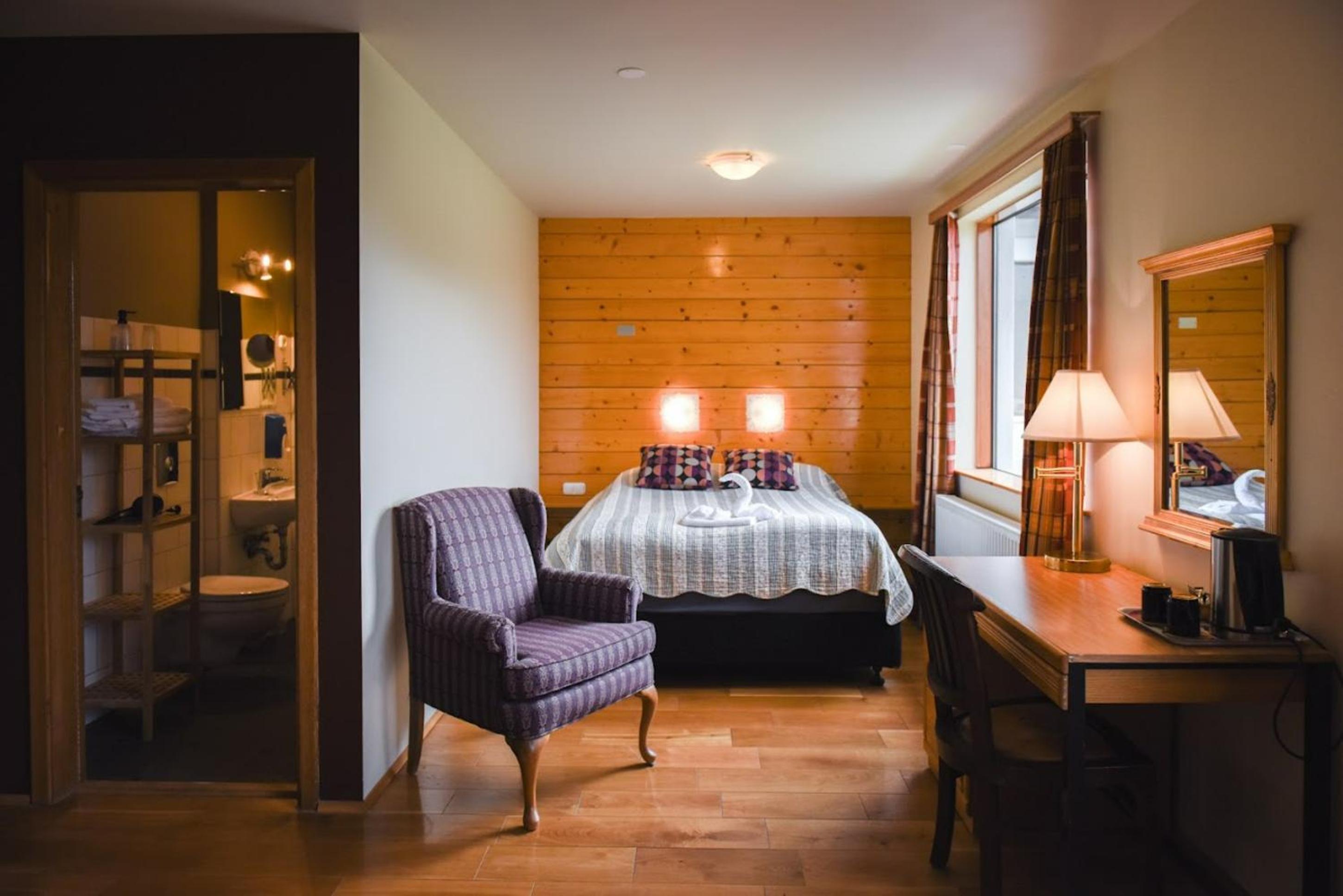Superior Double Room with a Sea View - Photo 1
